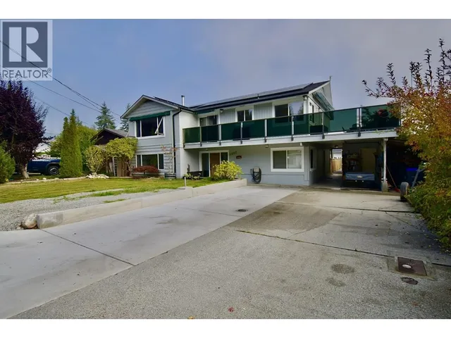 1822 HALL ROAD, Sechelt 2