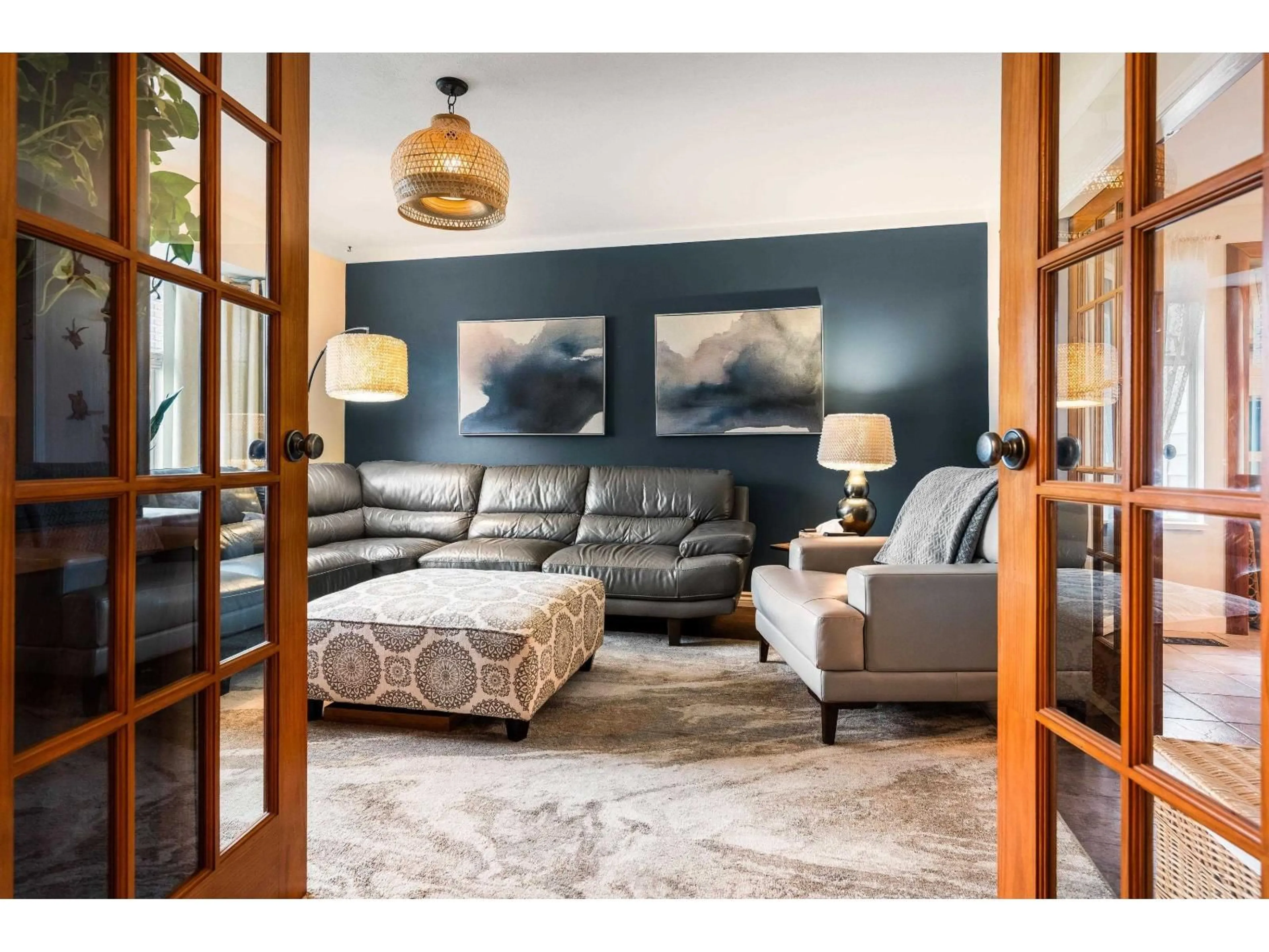 Living room with furniture, unknown for 3631 WALDEN STREET, Abbotsford British Columbia V2S6V5