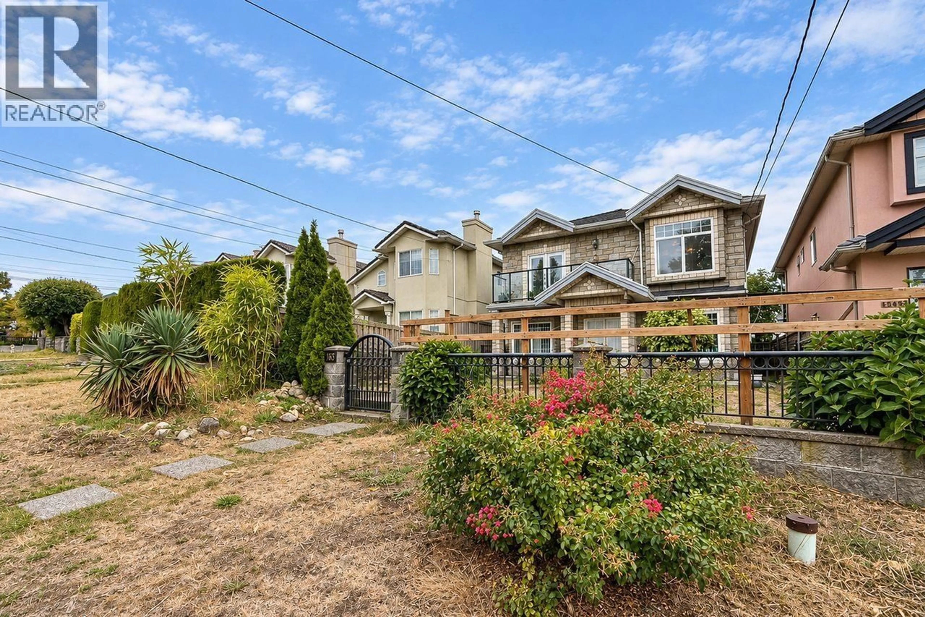 A pic from outside/outdoor area/front of a property/back of a property/a pic from drone, street for 6135 PORTLAND STREET, Burnaby British Columbia V5J2S3