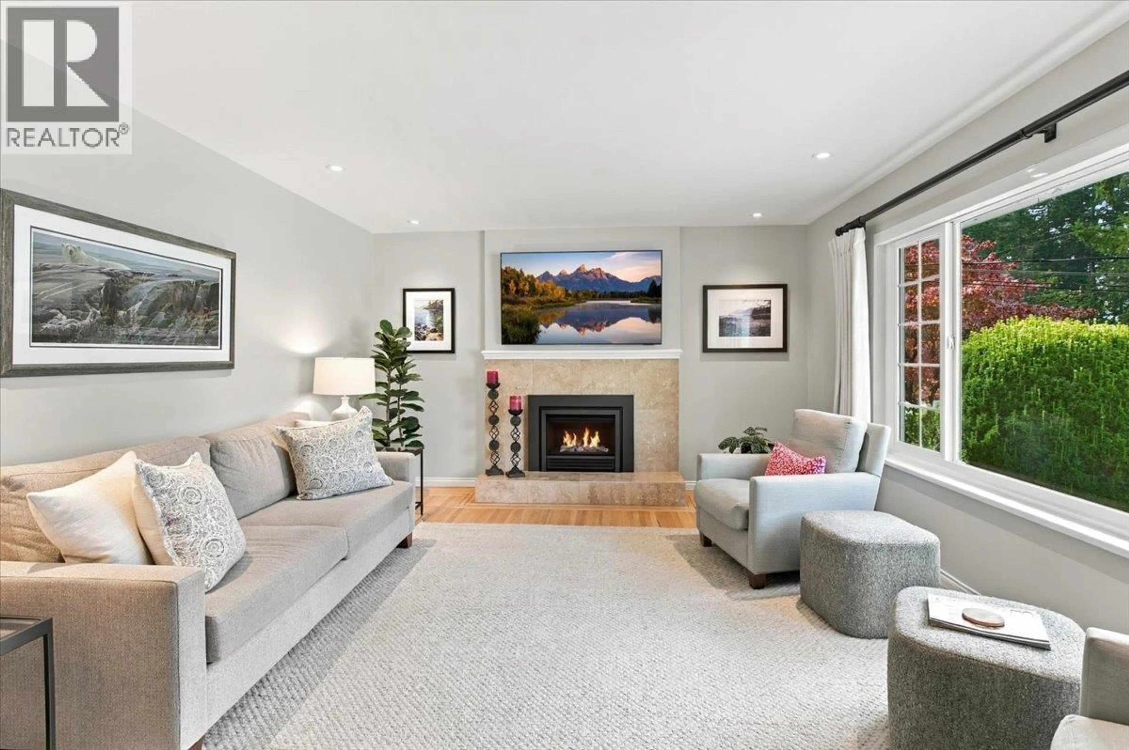 Unknown for 768 BROWNING PLACE, North Vancouver British Columbia V7H1W9