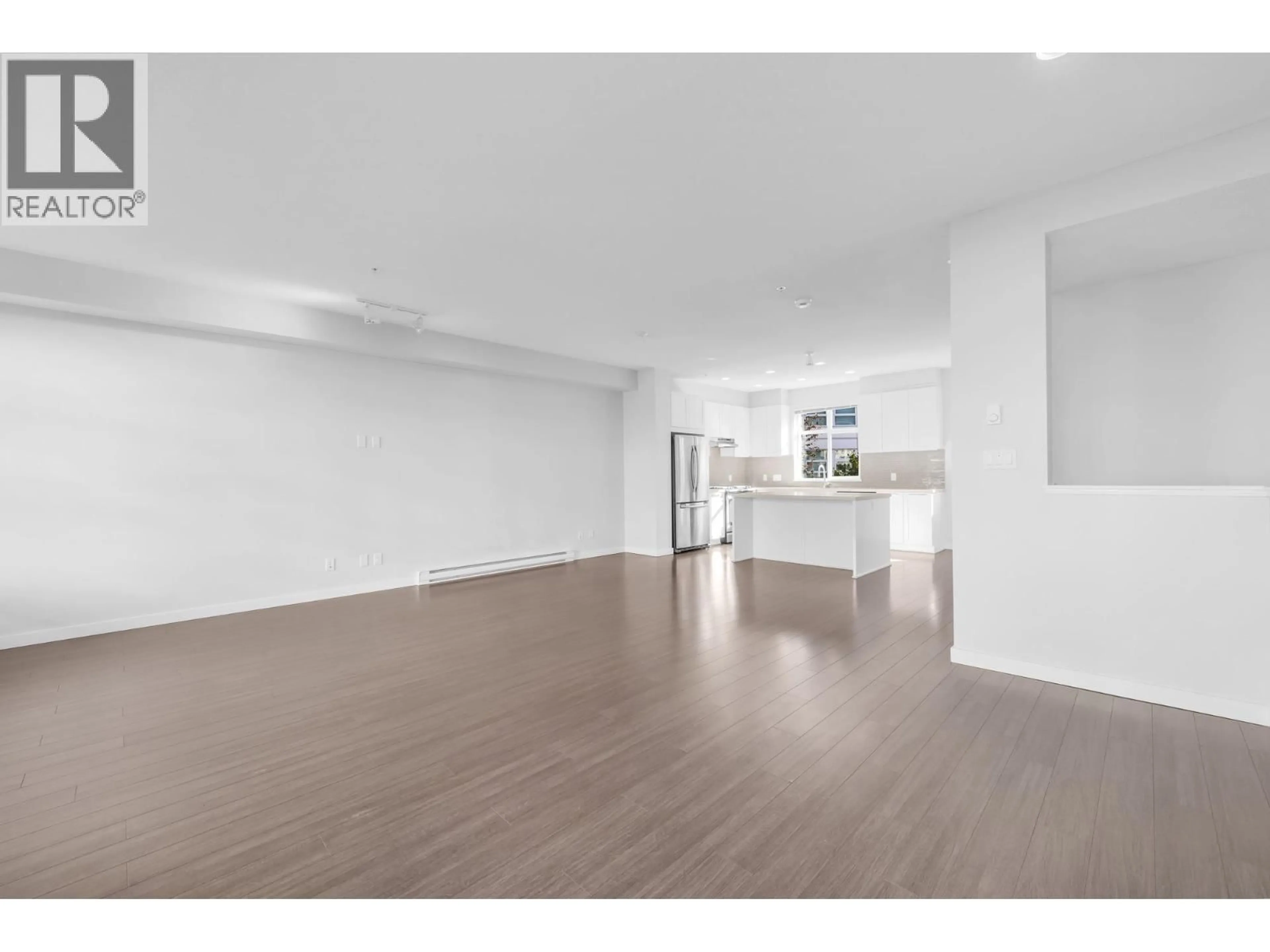 Open concept kitchen, unknown for 65 - 39548 LOGGERS LANE, Squamish British Columbia V8B0V7