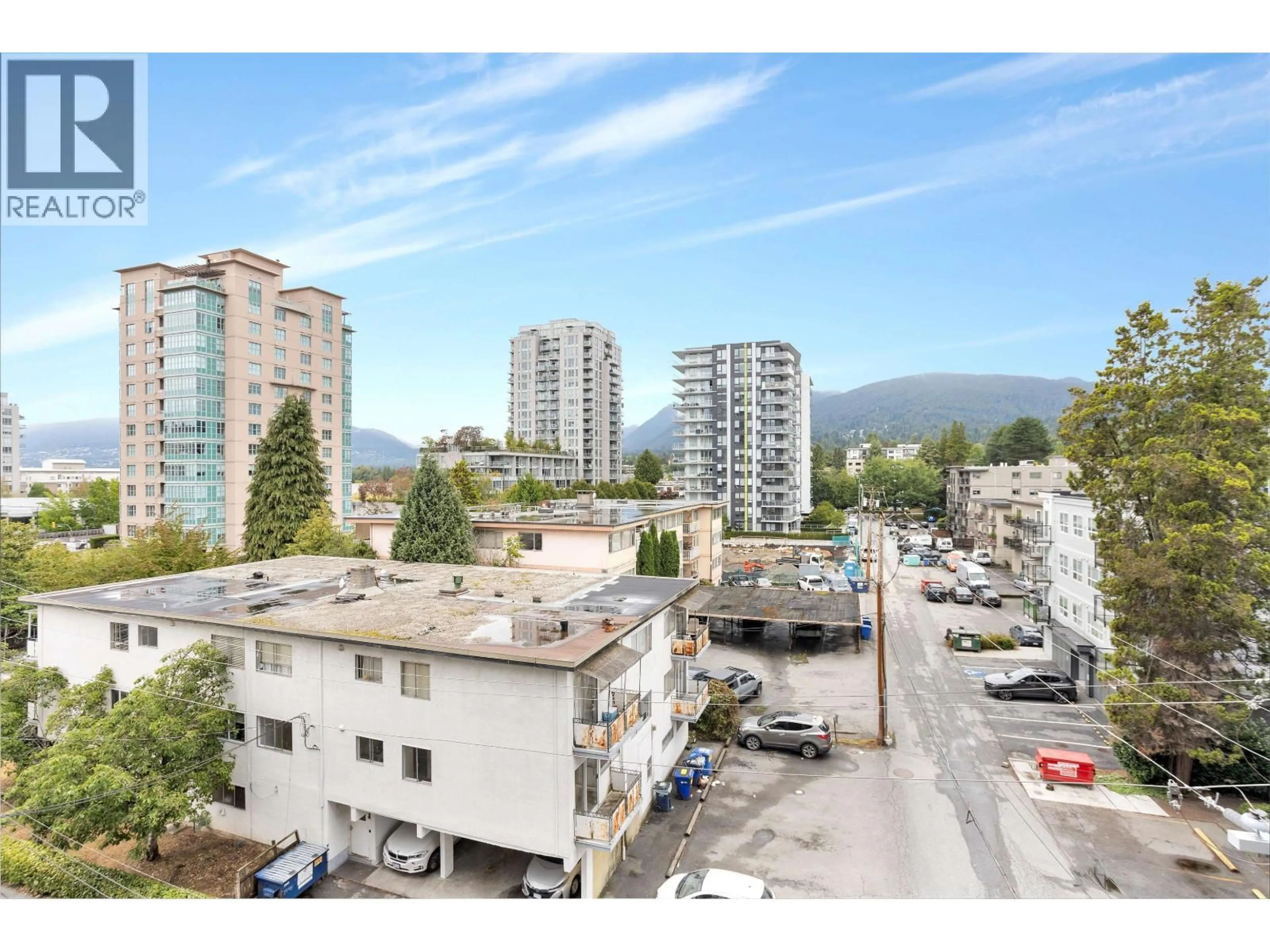 A pic from outside/outdoor area/front of a property/back of a property/a pic from drone, city buildings view from balcony for 303 - 150 15TH STREET, North Vancouver British Columbia V7L4N9