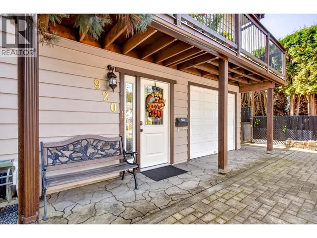 920 RAYMOND AVENUE, Coquitlam 4
