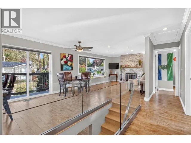 920 RAYMOND AVENUE, Coquitlam 5