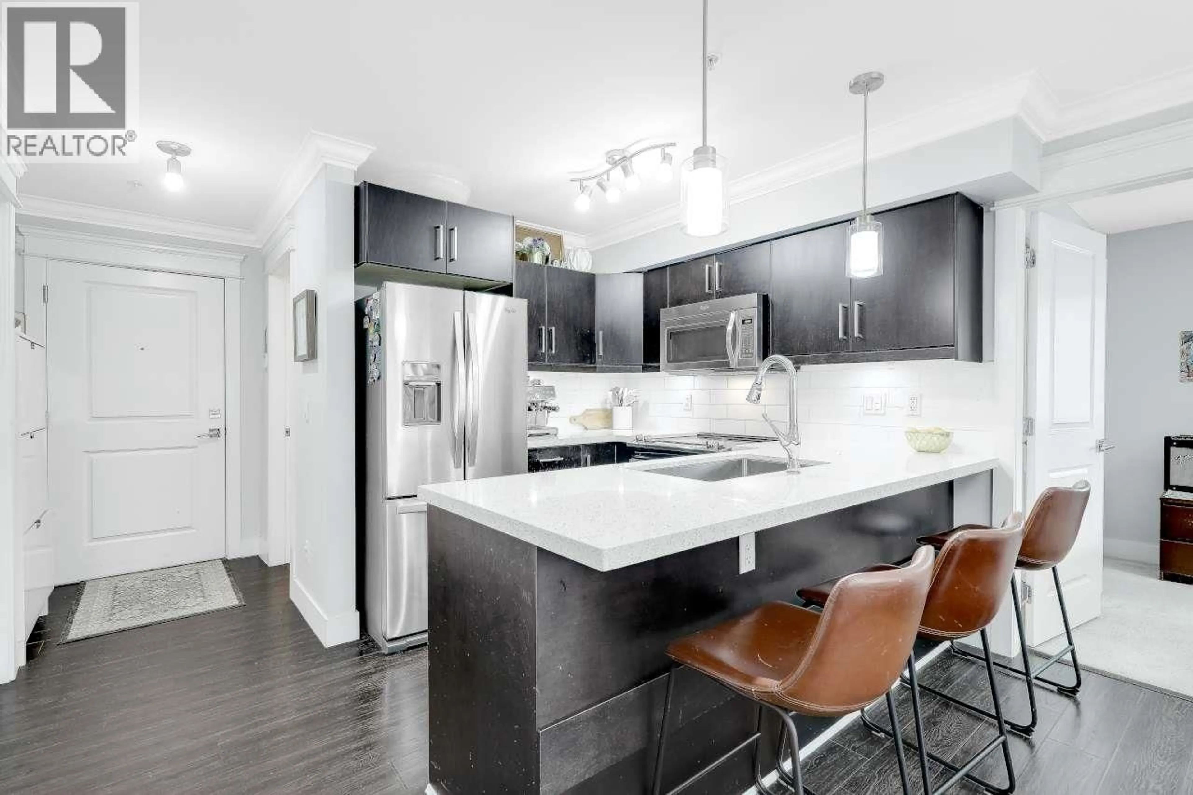 Open concept kitchen, unknown for 105 - 2268 SHAUGHNESSY STREET, Port Coquitlam British Columbia V3C3C8