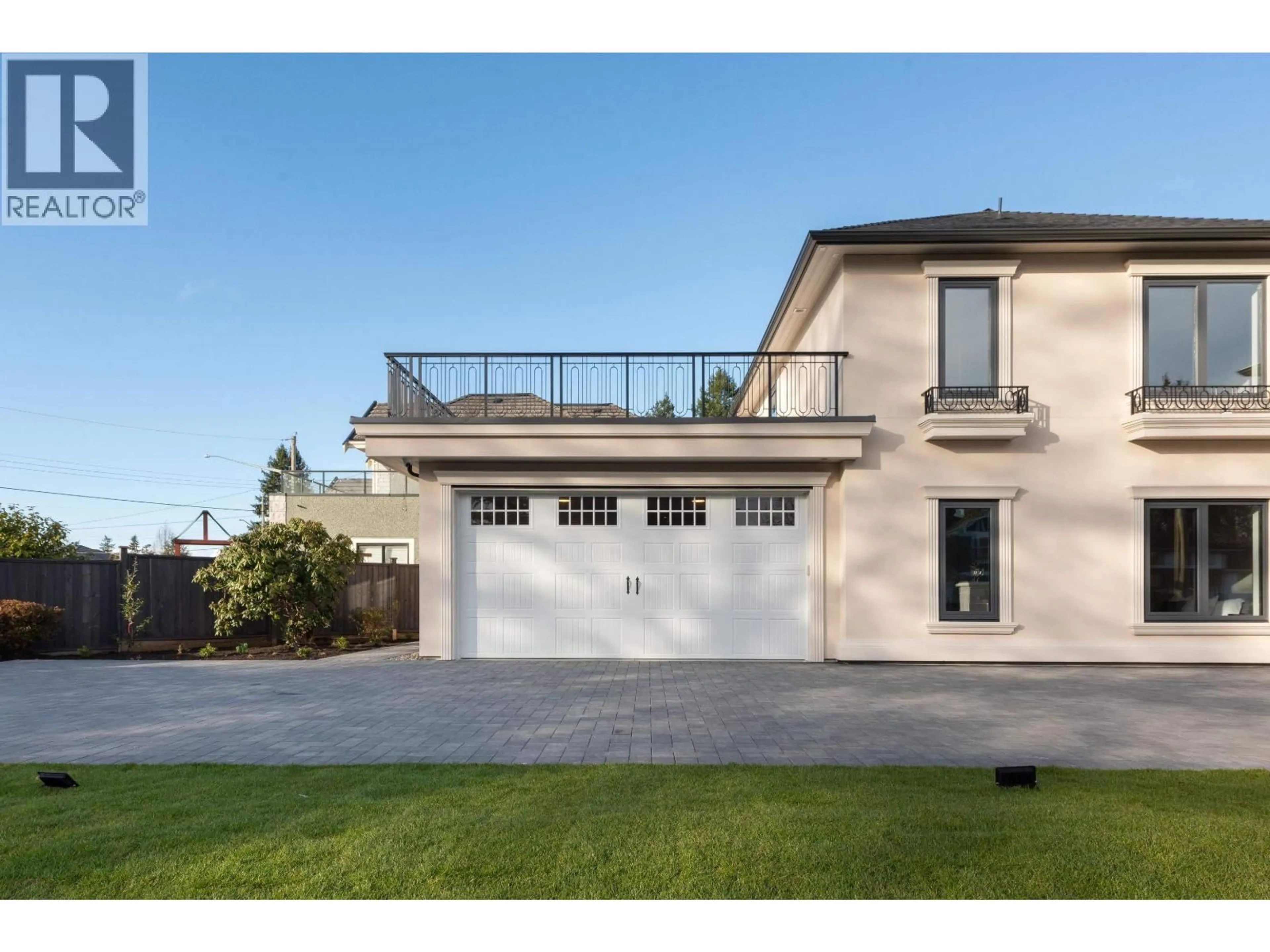 Indoor garage for 9640 PINEWELL CRESCENT, Richmond British Columbia V7A2C8