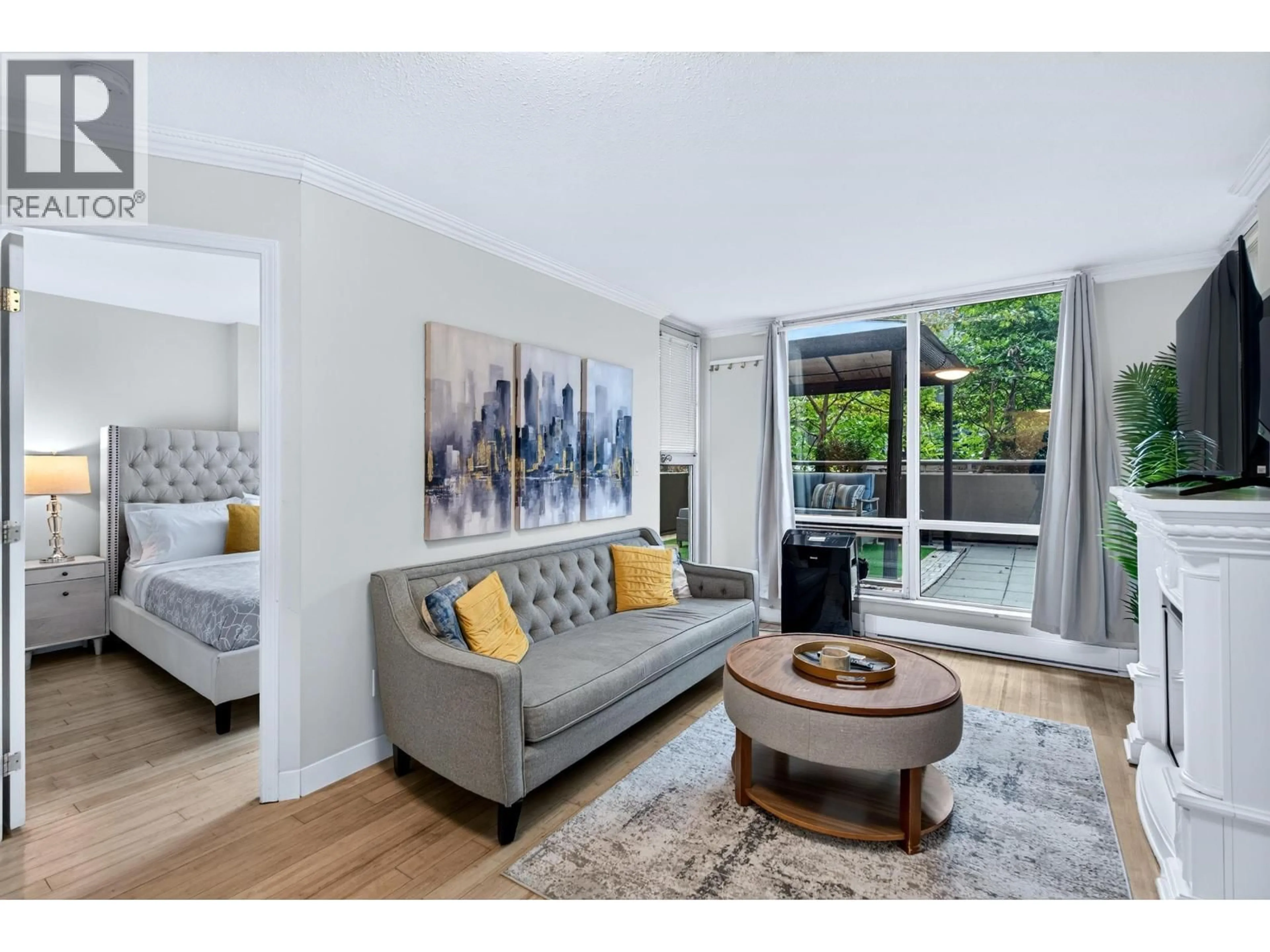 Living room with furniture, unknown for 506 - 1166 MELVILLE STREET, Vancouver British Columbia V6E4P5