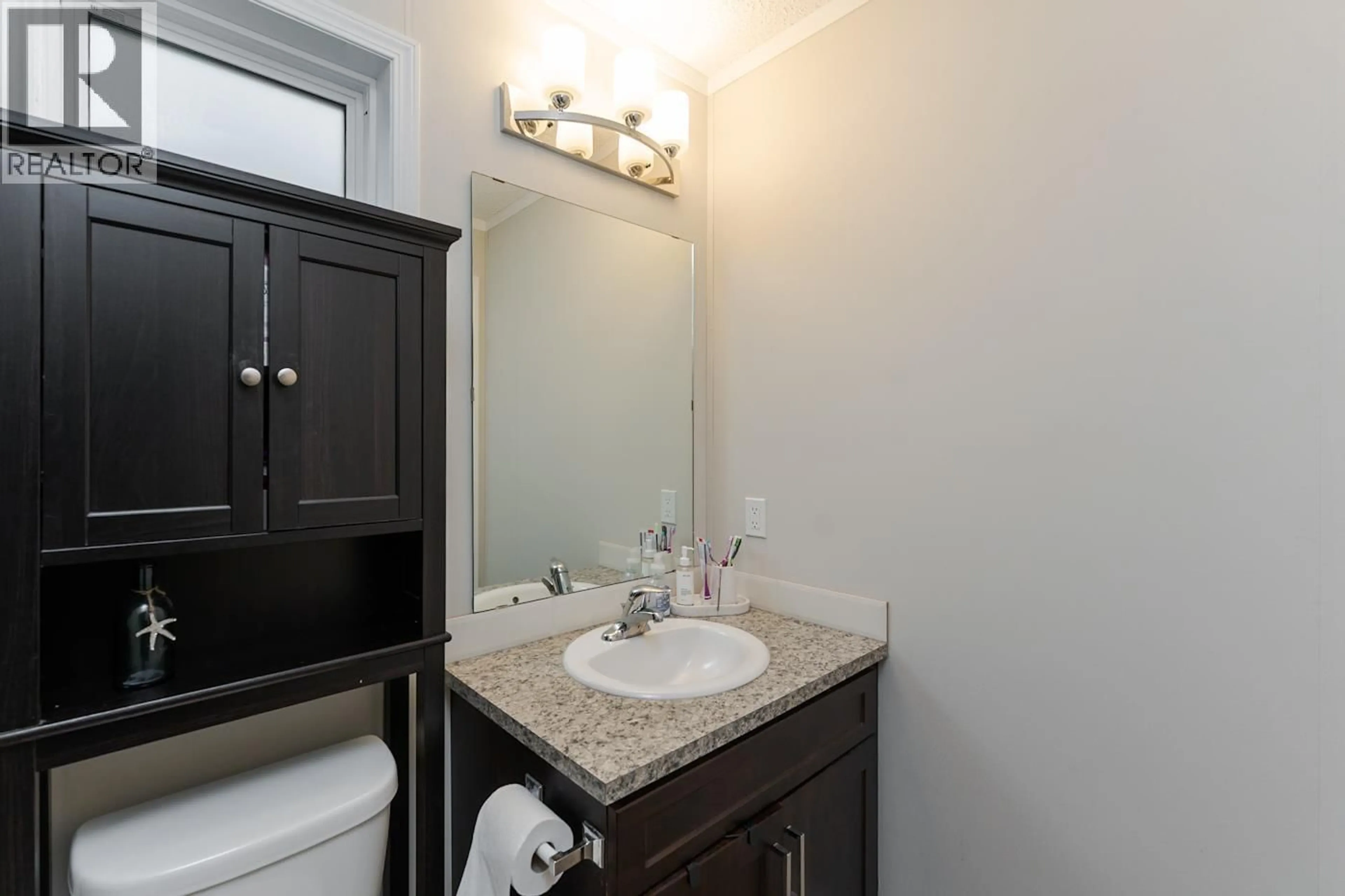 Standard bathroom, ceramic/tile floor for 44 - 5164 HART HIGHWAY, Prince George British Columbia V2K2A1