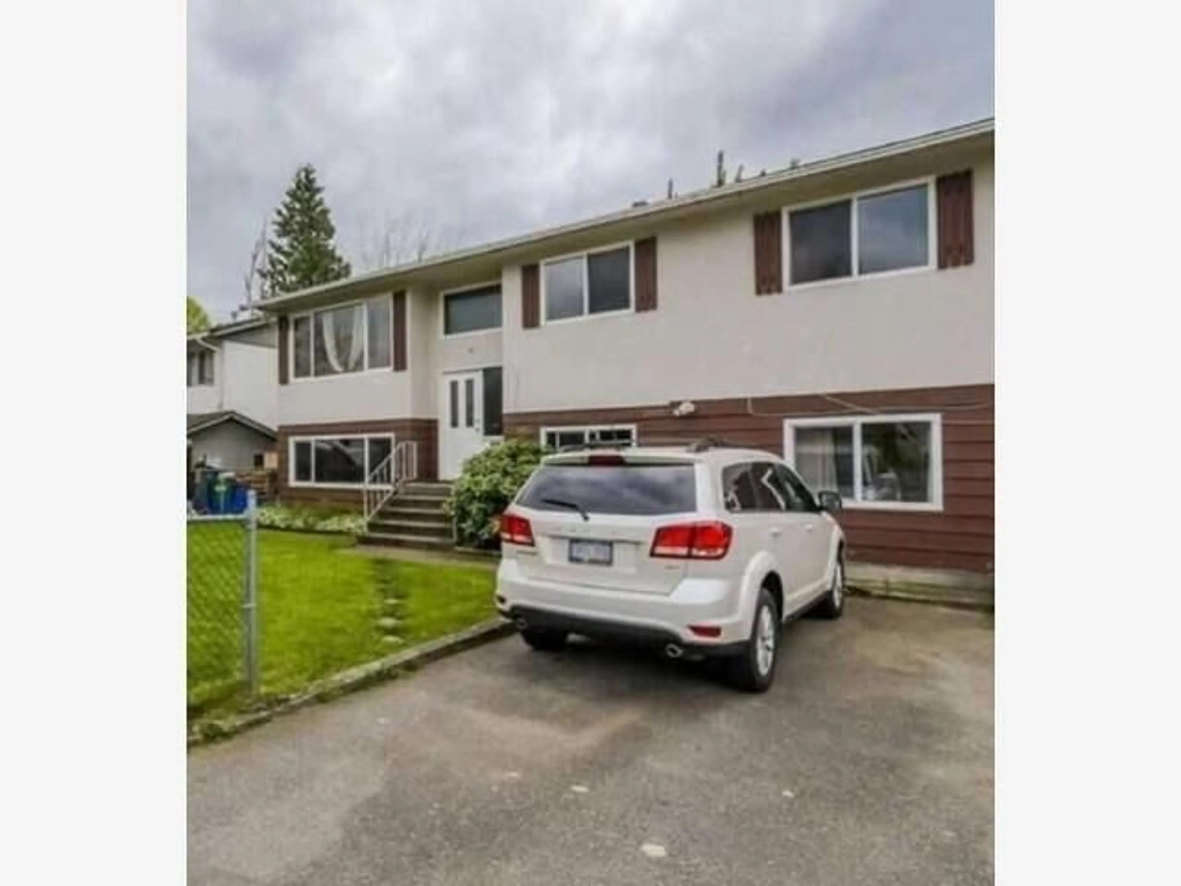 Unknown for 20110 53 AVENUE, Langley British Columbia V3A3T9