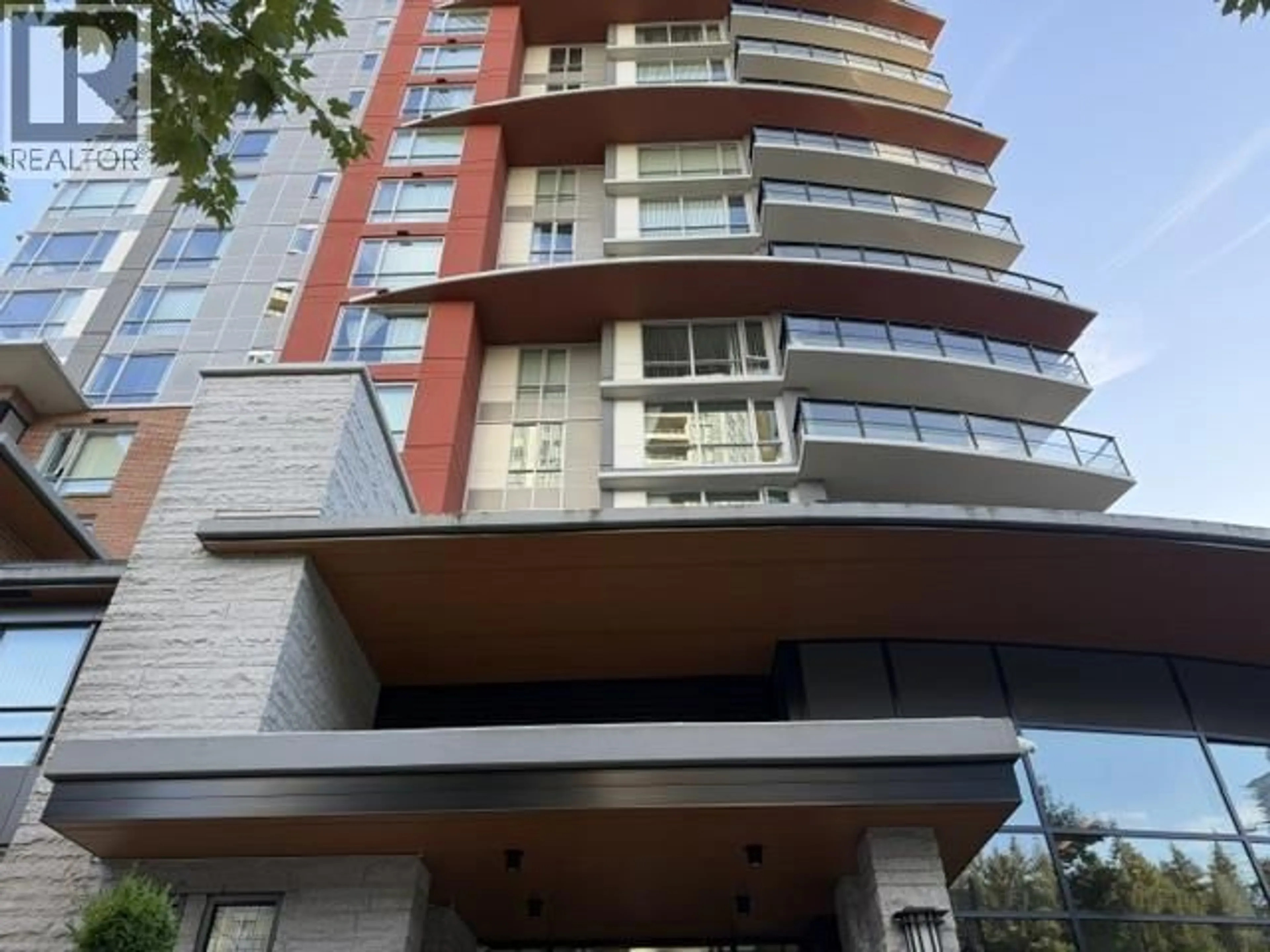 Indoor foyer for 1505 - 3096 WINDSOR GATE, Coquitlam British Columbia V3B0P4