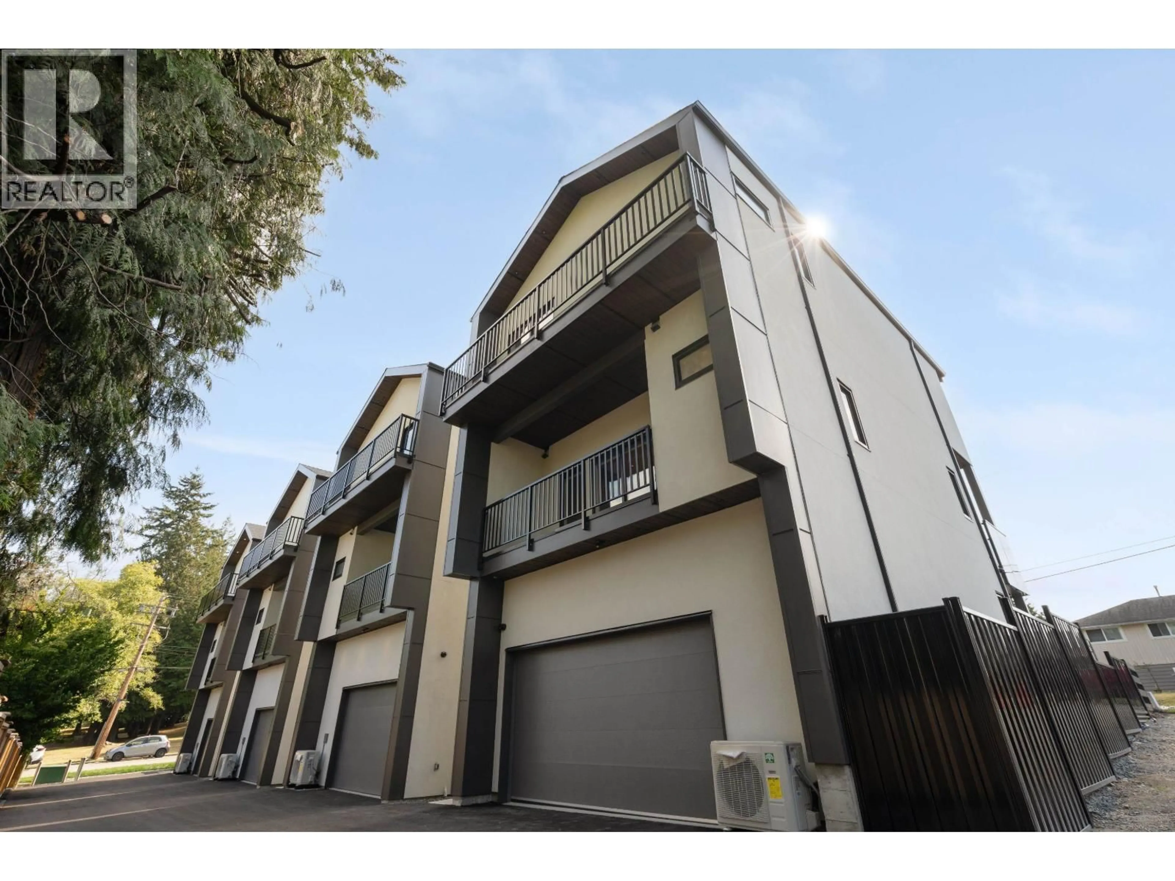 A pic from outside/outdoor area/front of a property/back of a property/a pic from drone, street for 3 - 8483 16 AVENUE, Burnaby British Columbia V3N1S4