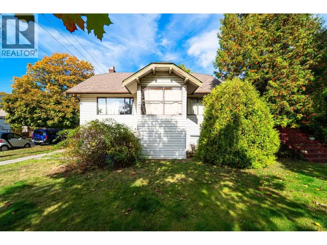 111 18TH AVENUE, Vancouver 3