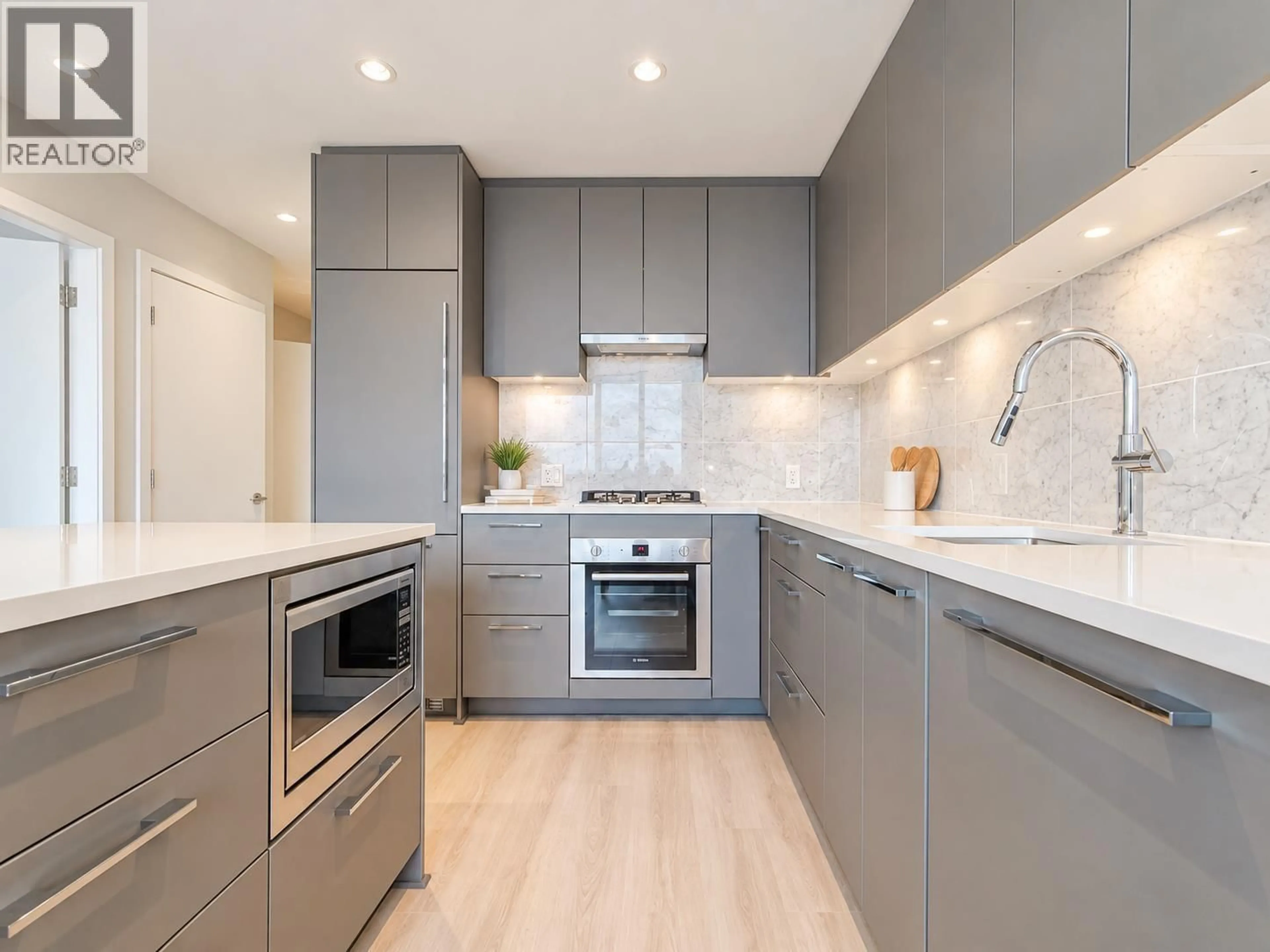 Contemporary kitchen, unknown for 509 - 5380 CROOKED BRANCH ROAD, Vancouver British Columbia V6T0E5