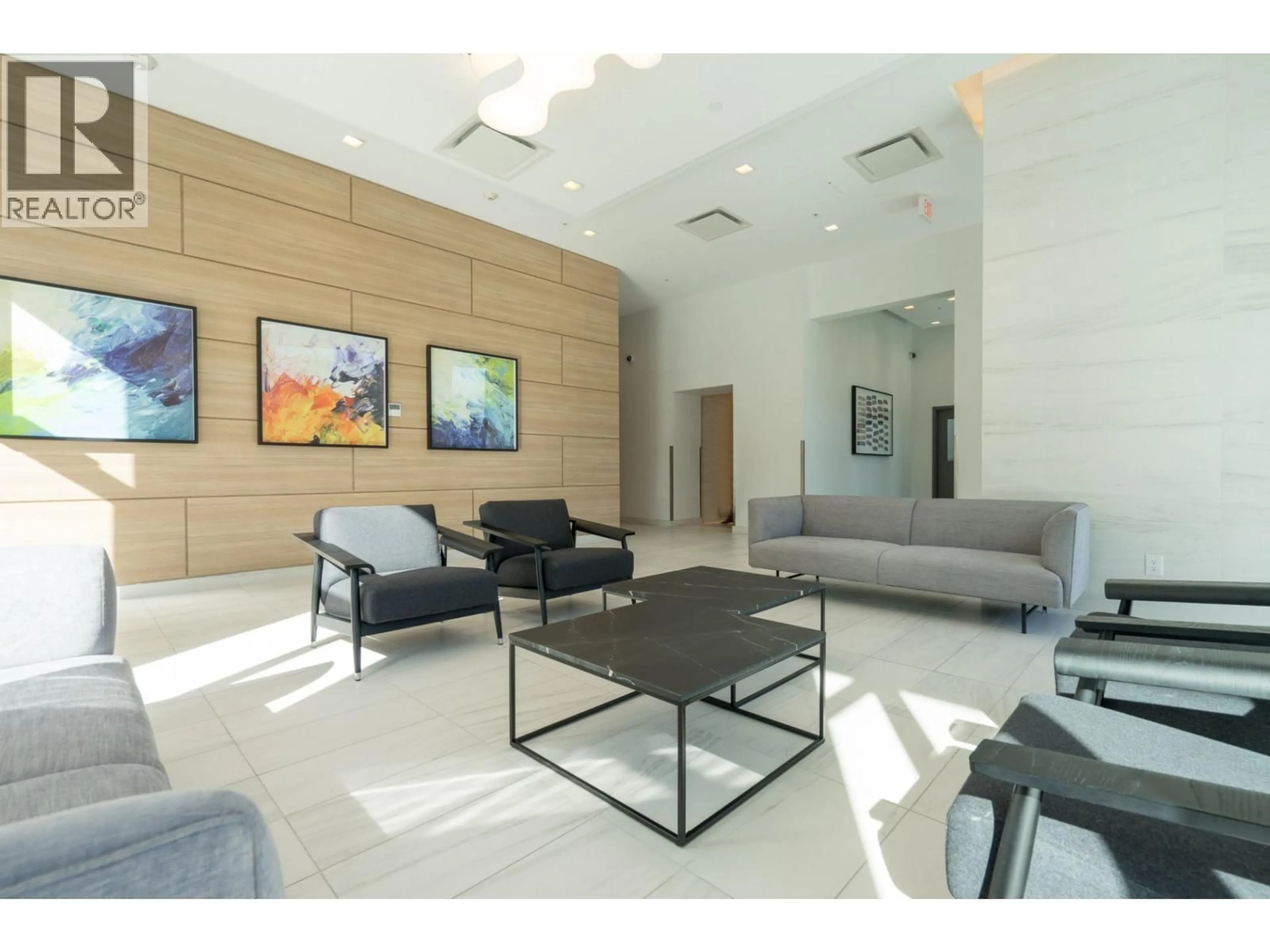 Lobby for 1702 - 5515 BOUNDARY ROAD, Vancouver British Columbia V5R0E3