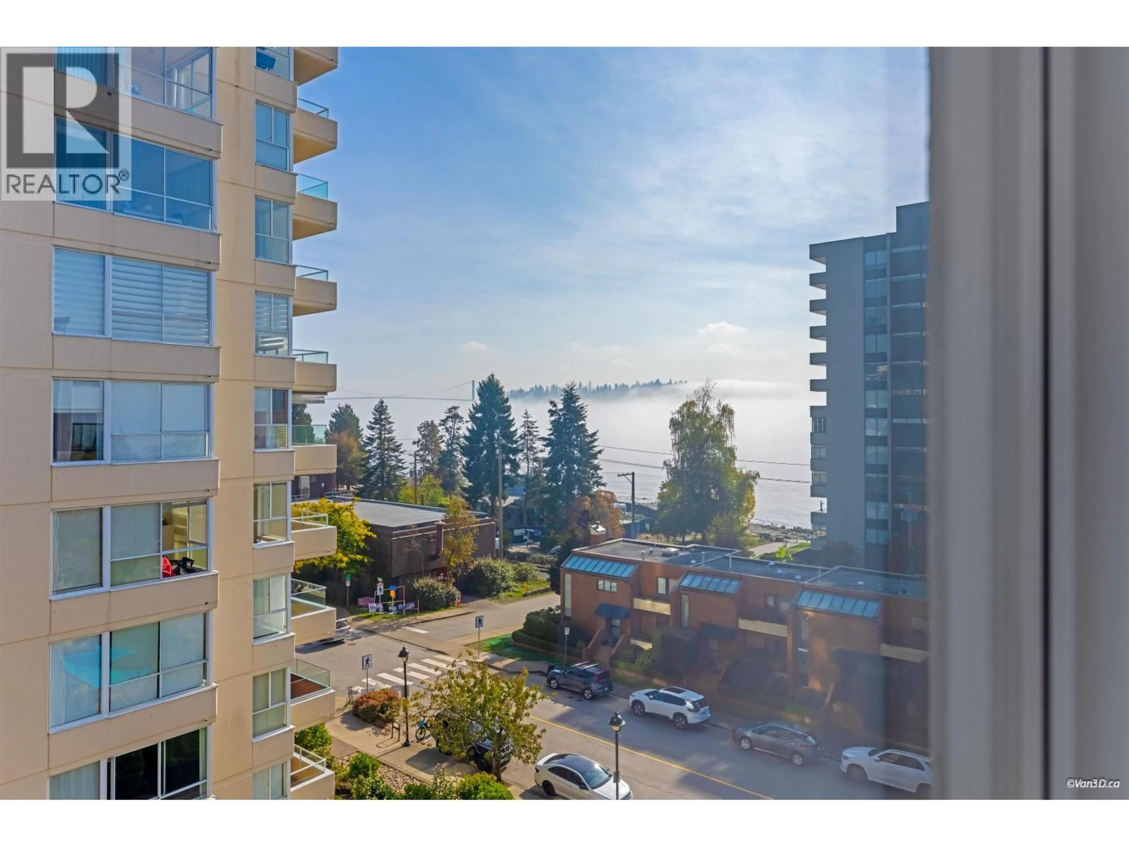 Unknown for 403 - 1845 BELLEVUE AVENUE, West Vancouver British Columbia V7V1B2