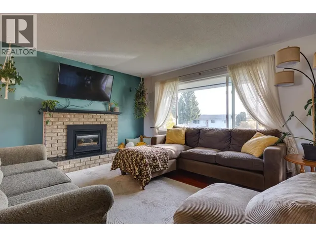 195 PORTAGE STREET, Prince George 4