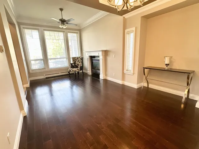 27960 JUNCTION AVENUE, Abbotsford 4