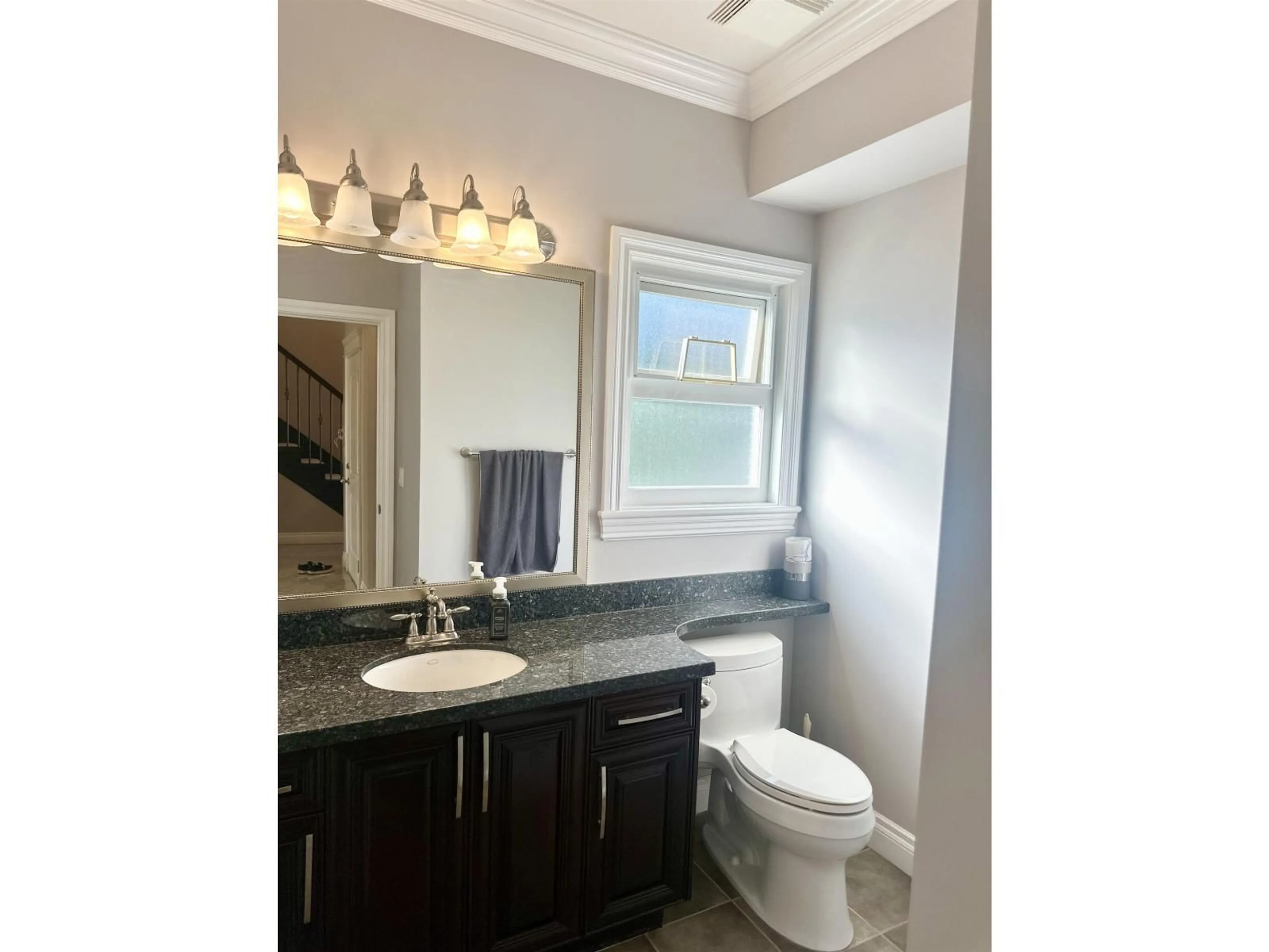 Unknown for 27960 JUNCTION AVENUE, Abbotsford British Columbia V4X2S2