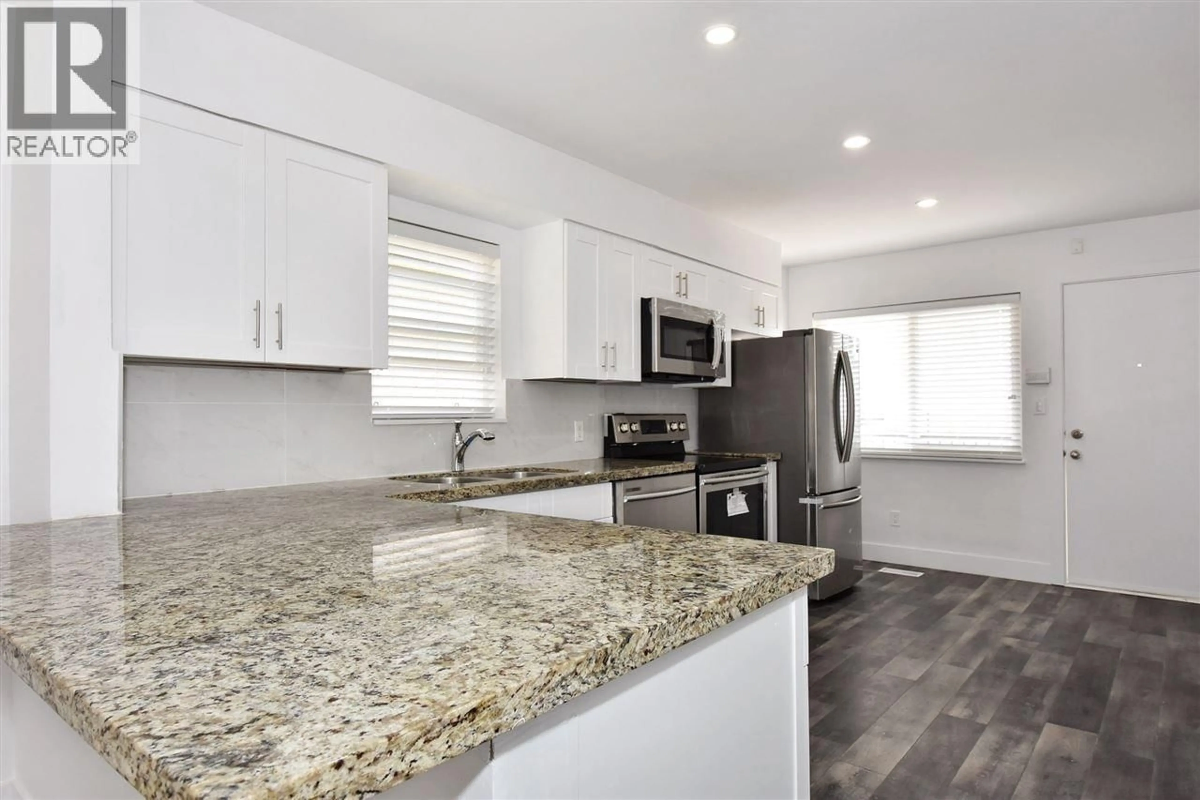 Open concept kitchen, unknown for 776 63RD AVENUE, Vancouver British Columbia V5X2K7