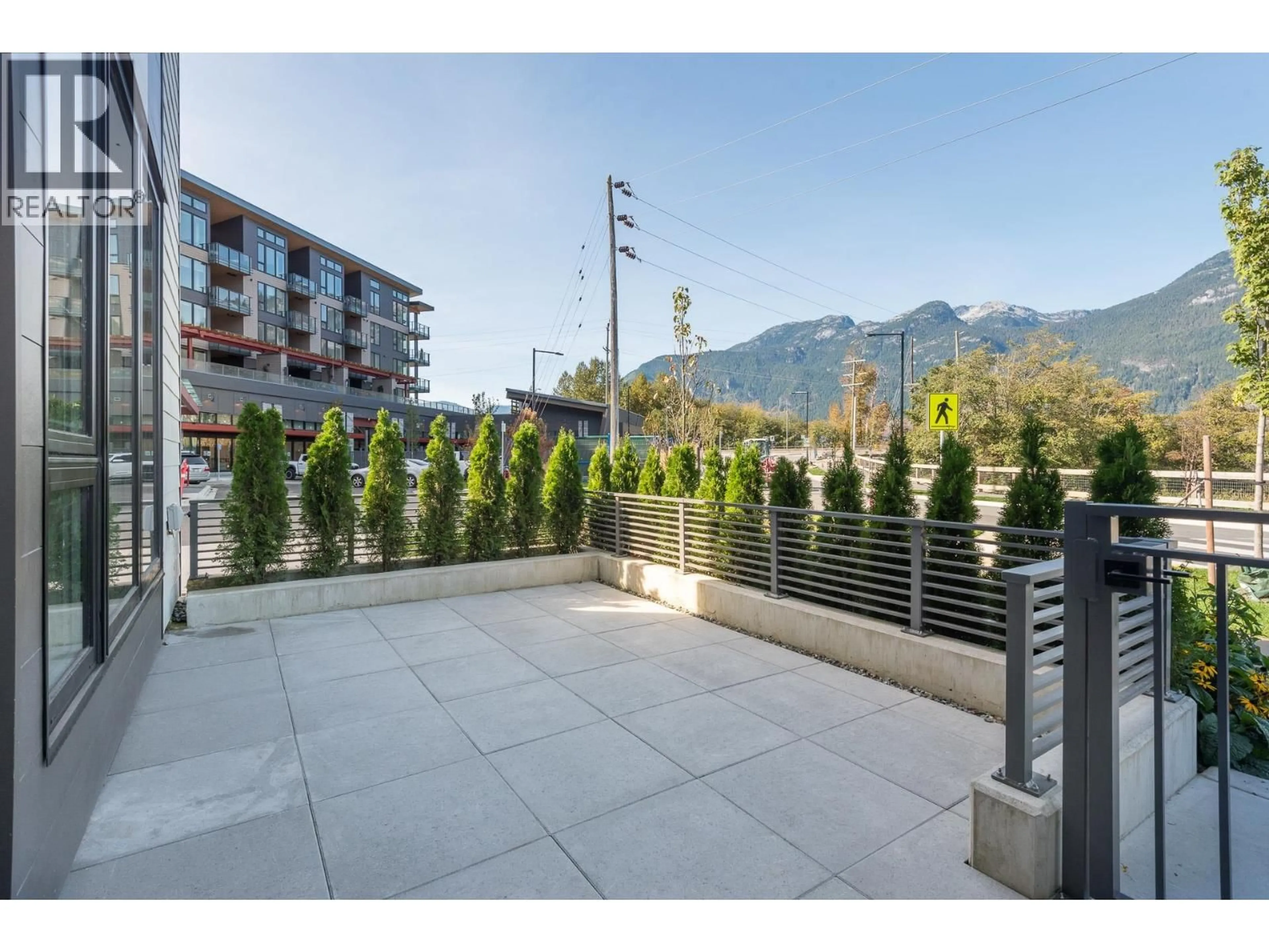 Patio, mountain view for 101 - 1502 SCOTT CRESCENT, Squamish British Columbia V8B1G4