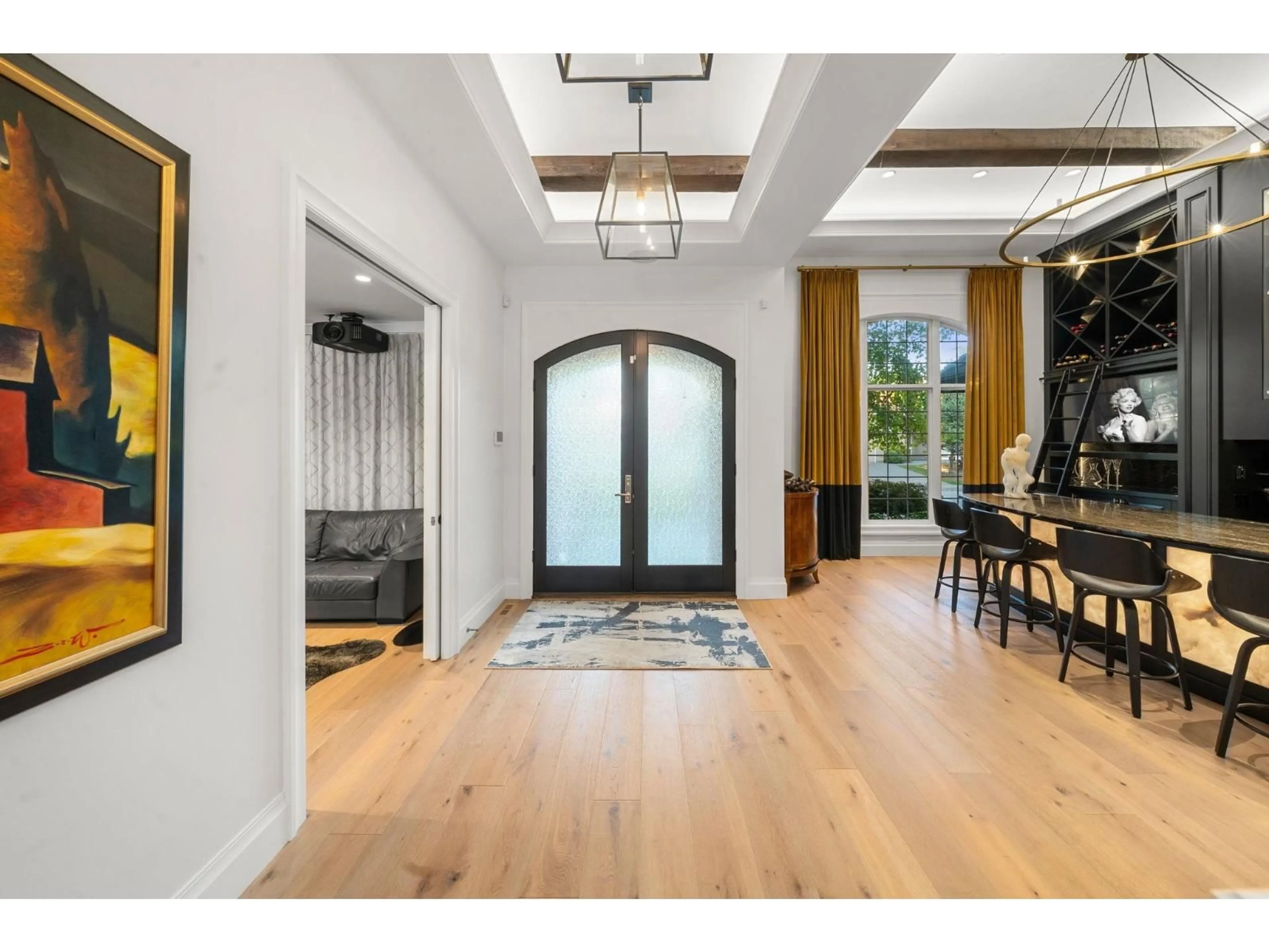 Indoor entryway for 3415 CANTERBURY DRIVE, Surrey British Columbia V3Z0G8
