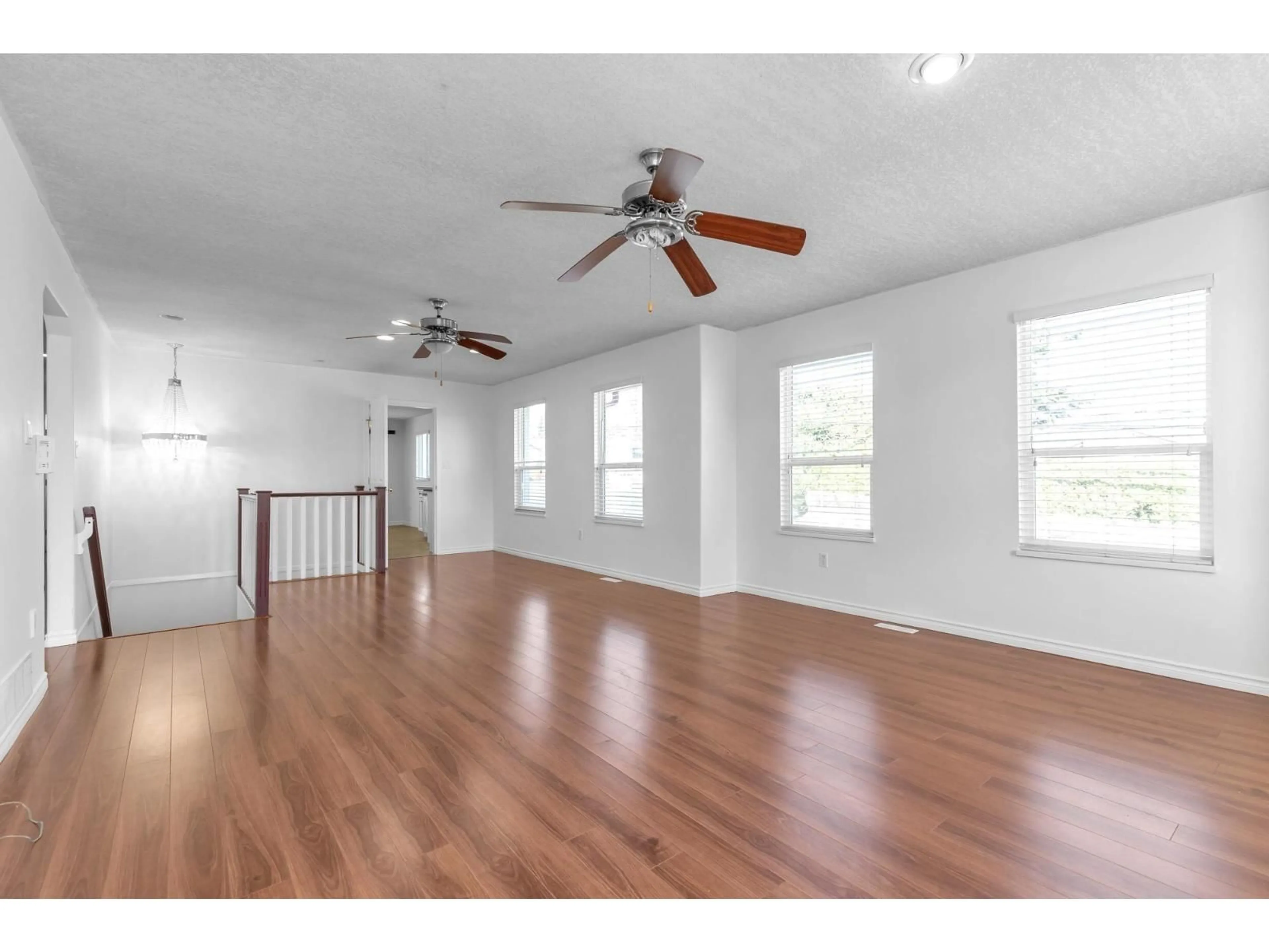 A pic of a room for 8067 CEDAR STREET, Mission British Columbia V2V3N2