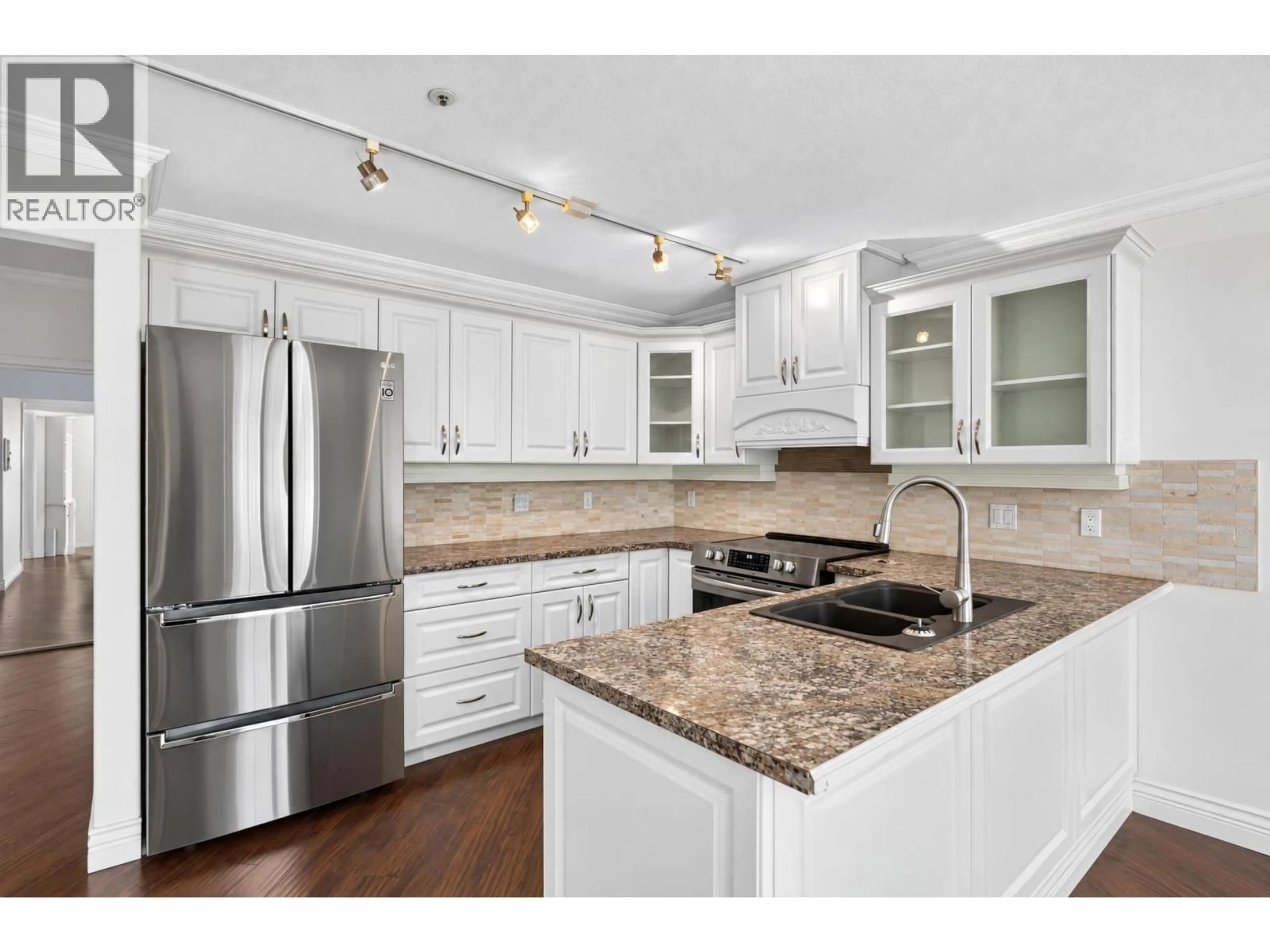 Open concept kitchen, unknown for 211N - 1100 56TH STREET STREET, Delta British Columbia V4L2N2