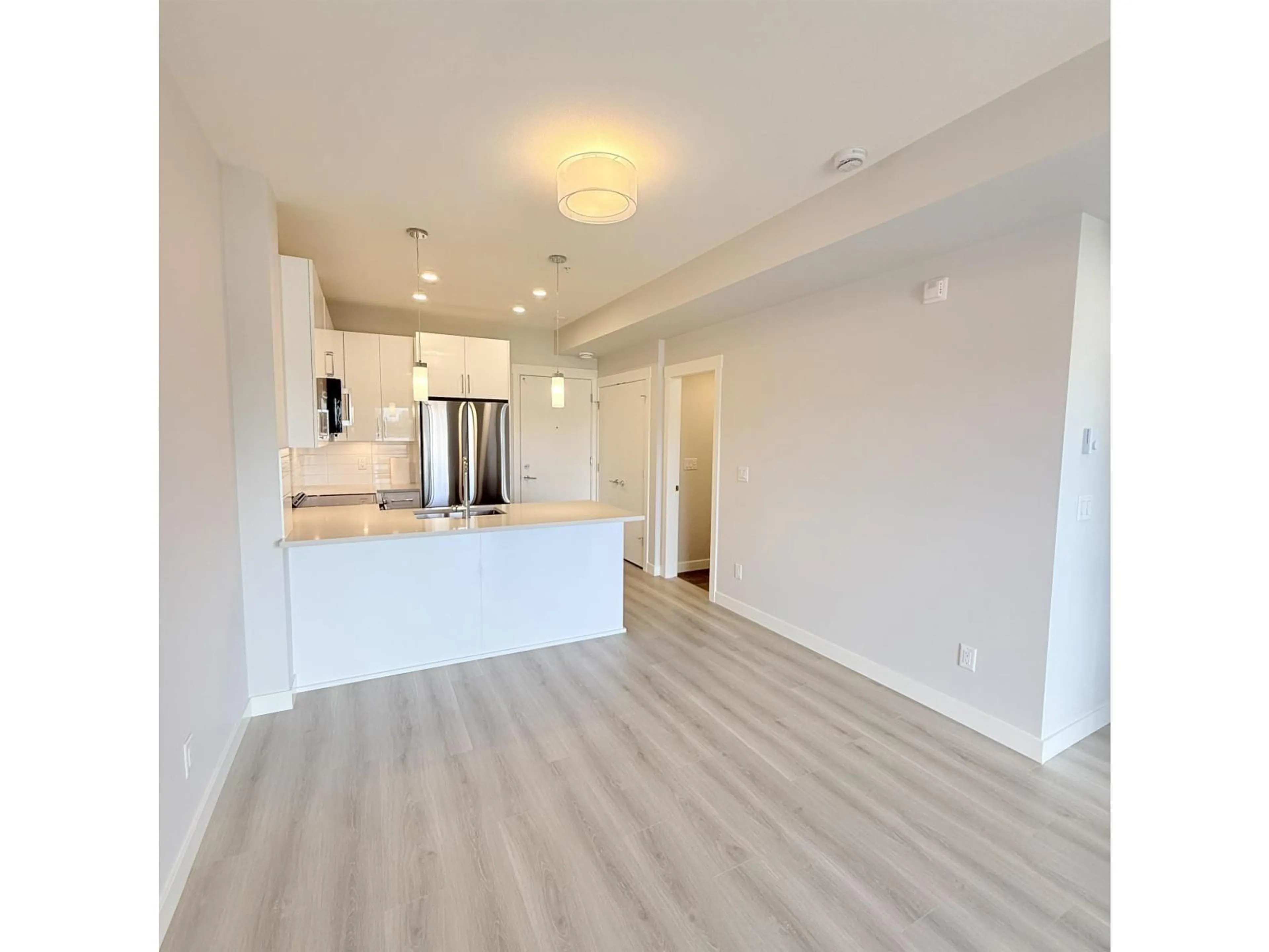 Open concept kitchen, unknown for 419 - 8423 CEDAR STREET, Mission British Columbia V4S1A1