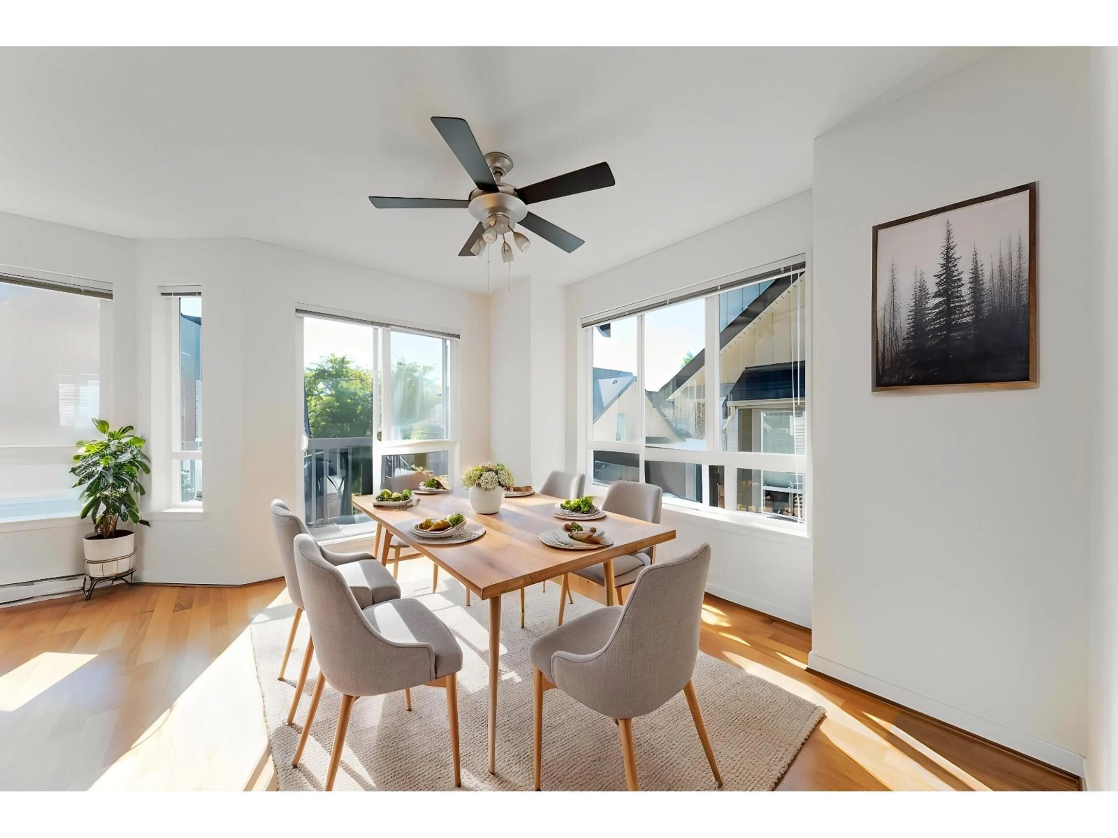 Dining room, wood/laminate floor for 54 - 7155 189 STREET, Surrey British Columbia V4N5S8