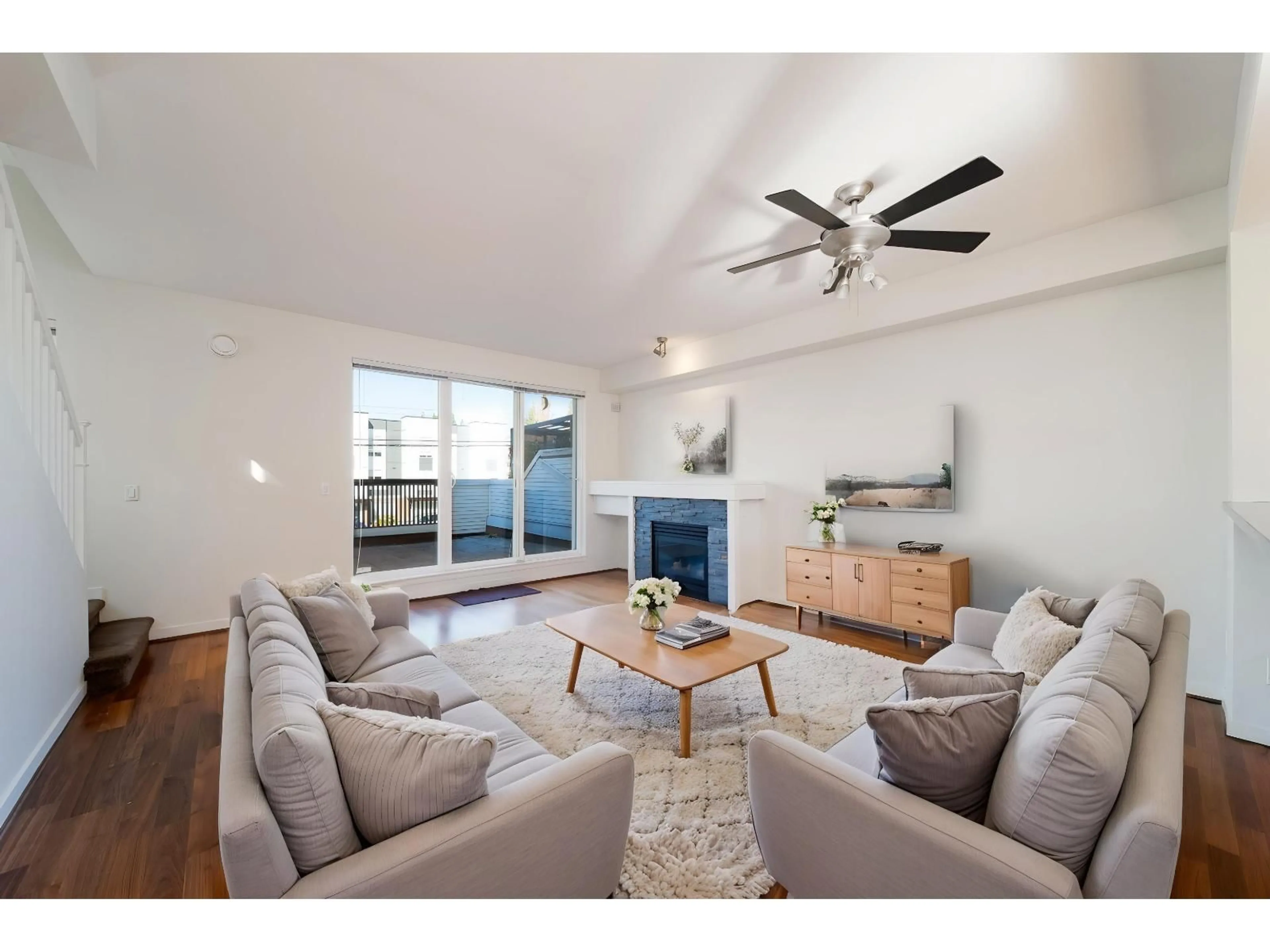Living room with furniture, unknown for 54 - 7155 189 STREET, Surrey British Columbia V4N5S8