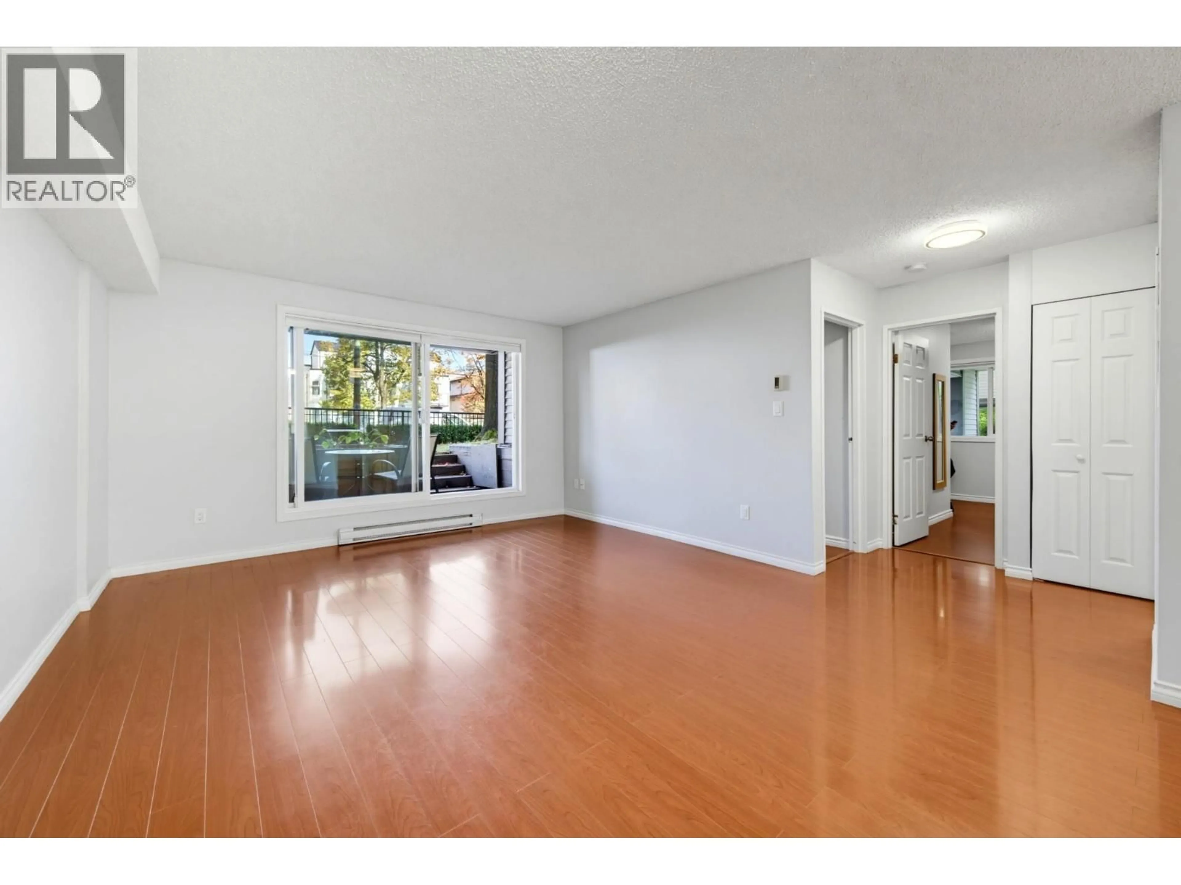 Unknown for 101 - 1040 BROADWAY, Vancouver British Columbia V5T4N7