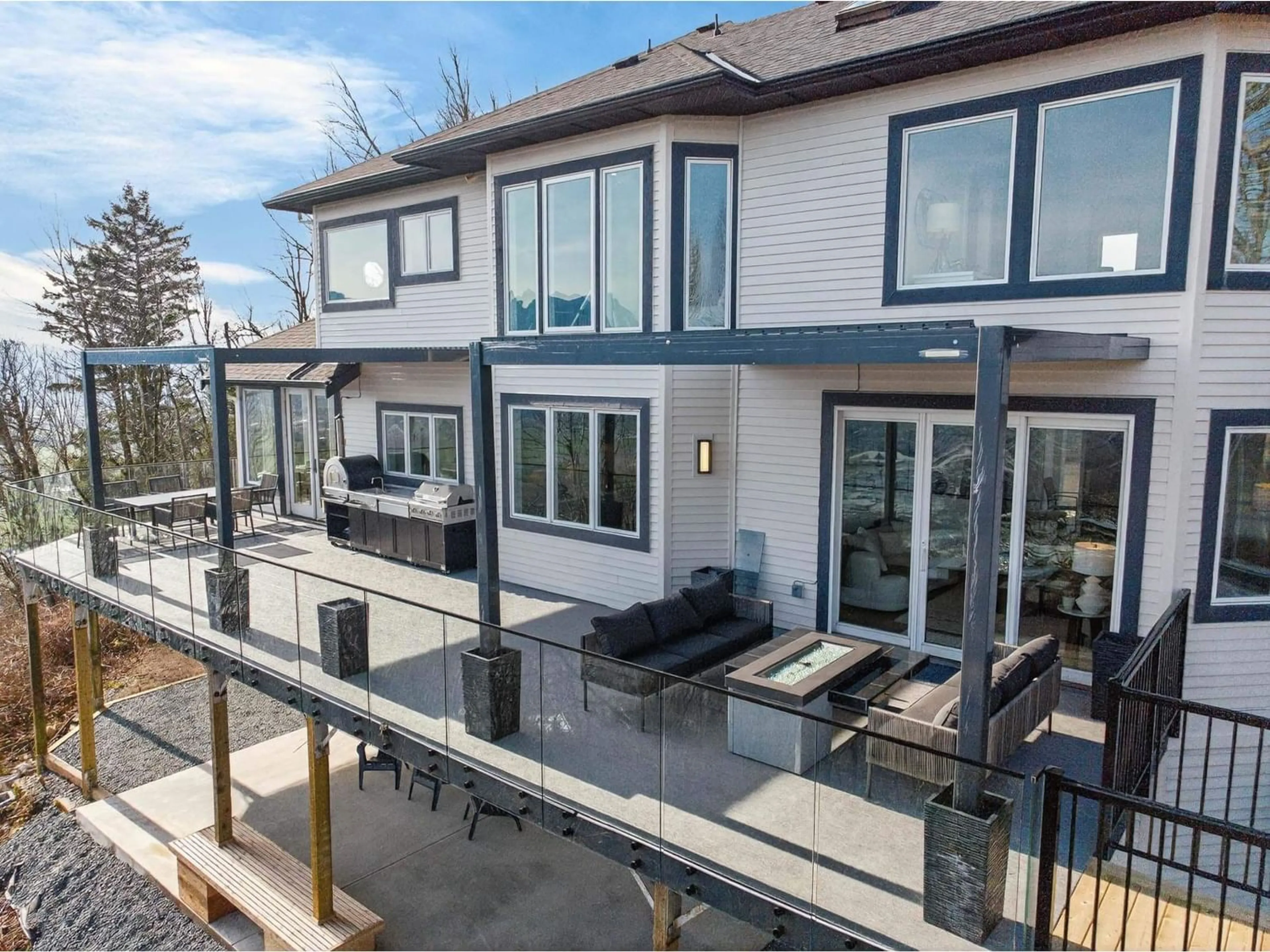 Unknown for 43619 BRACKEN DRIVE, Chilliwack British Columbia V2R4A4