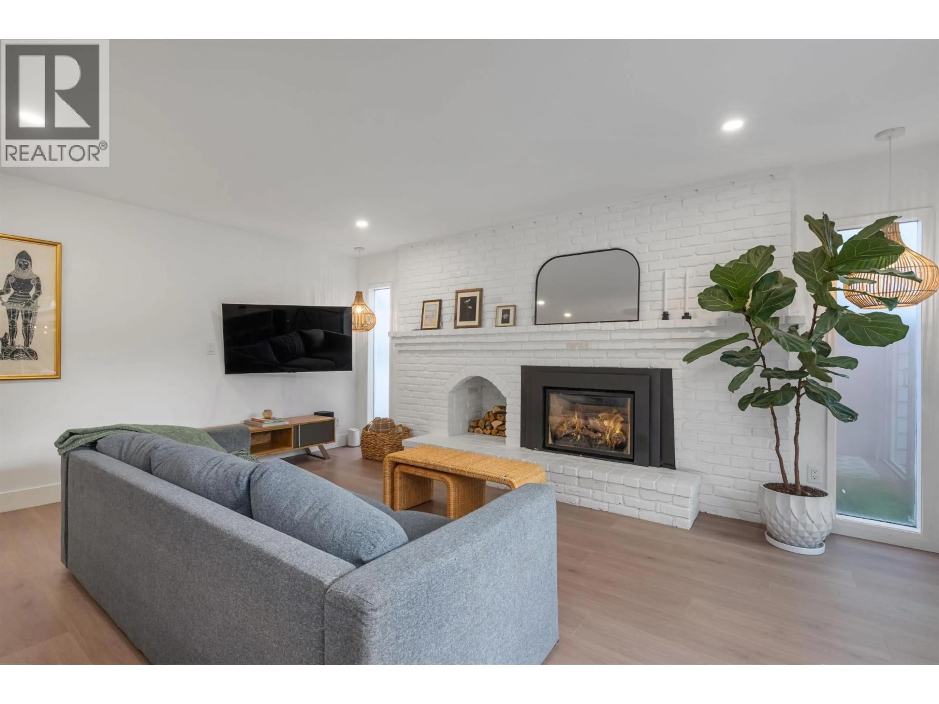 Unknown for 5974 16 AVENUE, Delta British Columbia V4L1H3