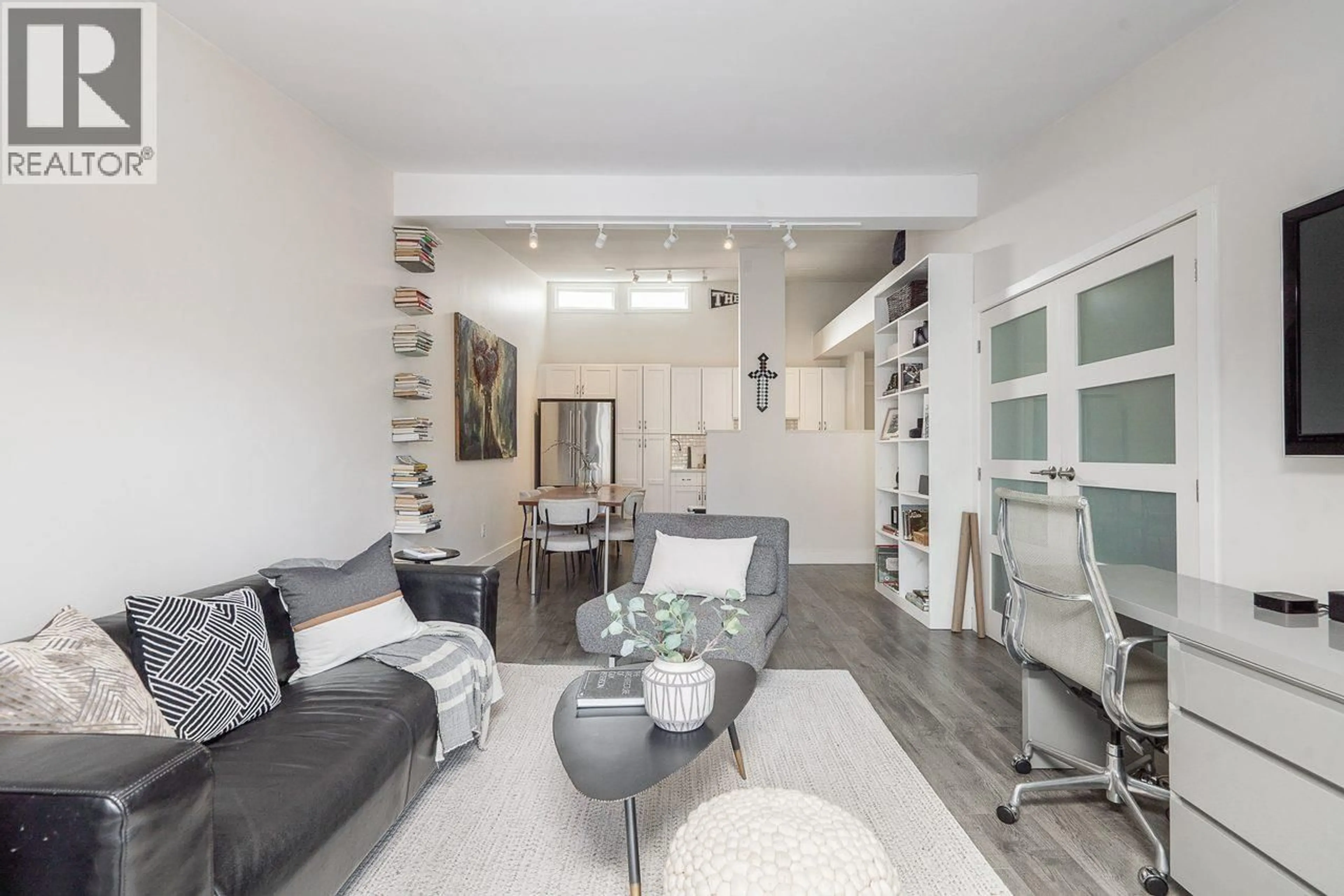 Living room with furniture, unknown for 408 - 2333 TRIUMPH STREET, Vancouver British Columbia V5L1L4
