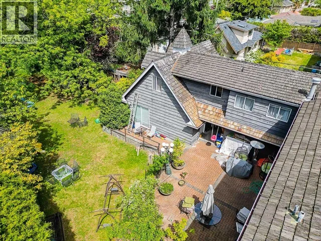 1461 49TH AVENUE, Vancouver 5
