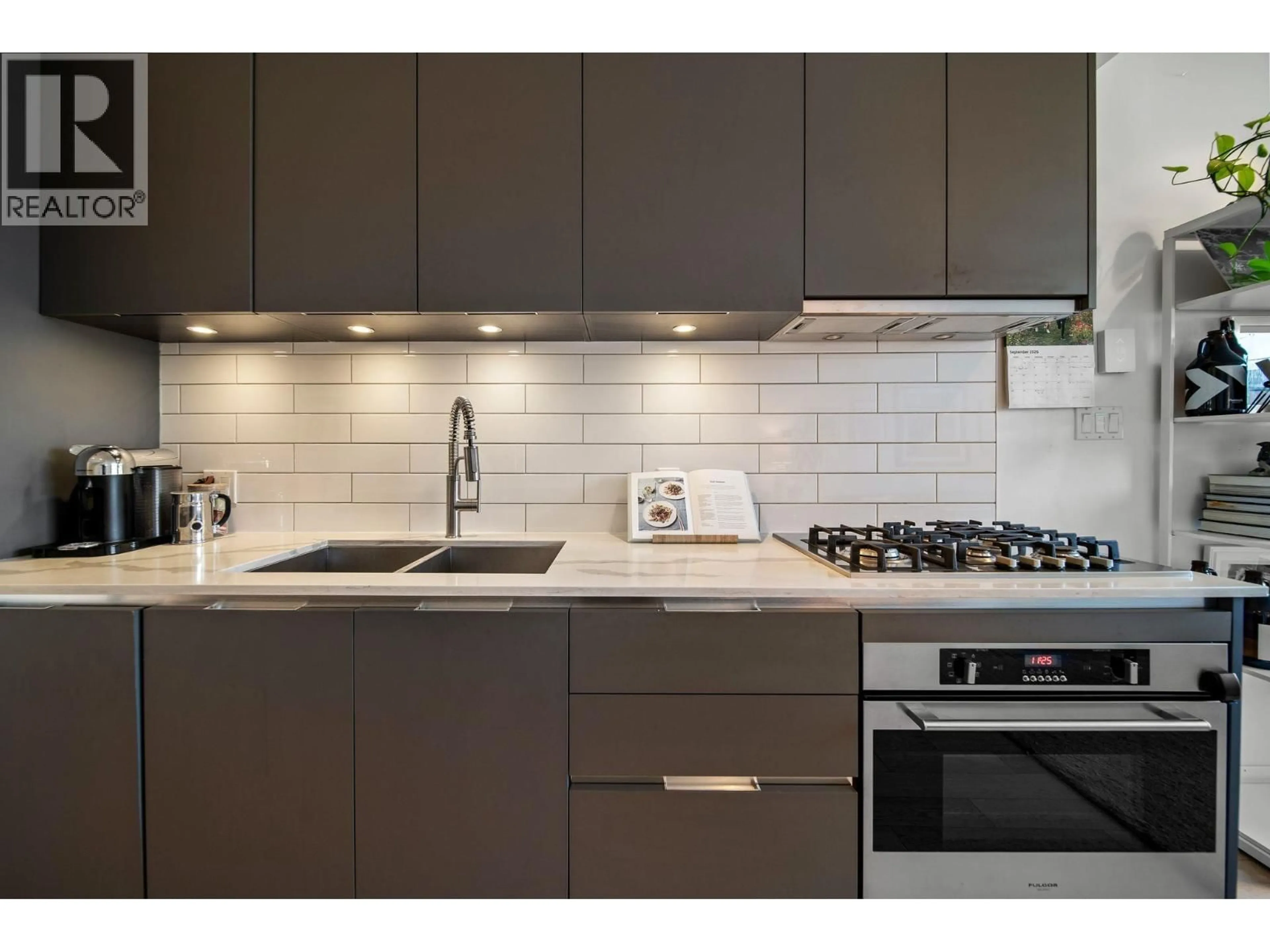 Unknown for 312 - 1647 PENDER STREET, Vancouver British Columbia V5L1W2