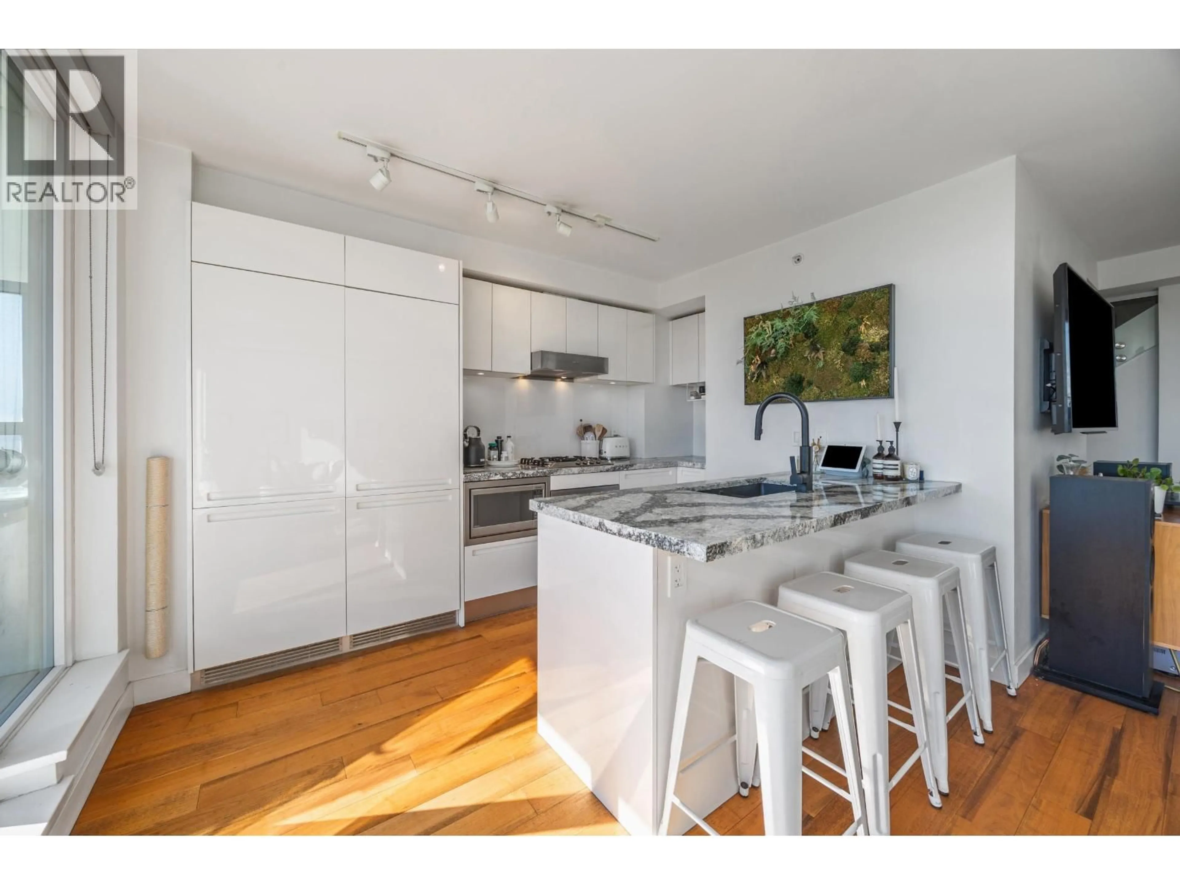 Unknown for PH9 - 188 KEEFER STREET, Vancouver British Columbia V6A0E3