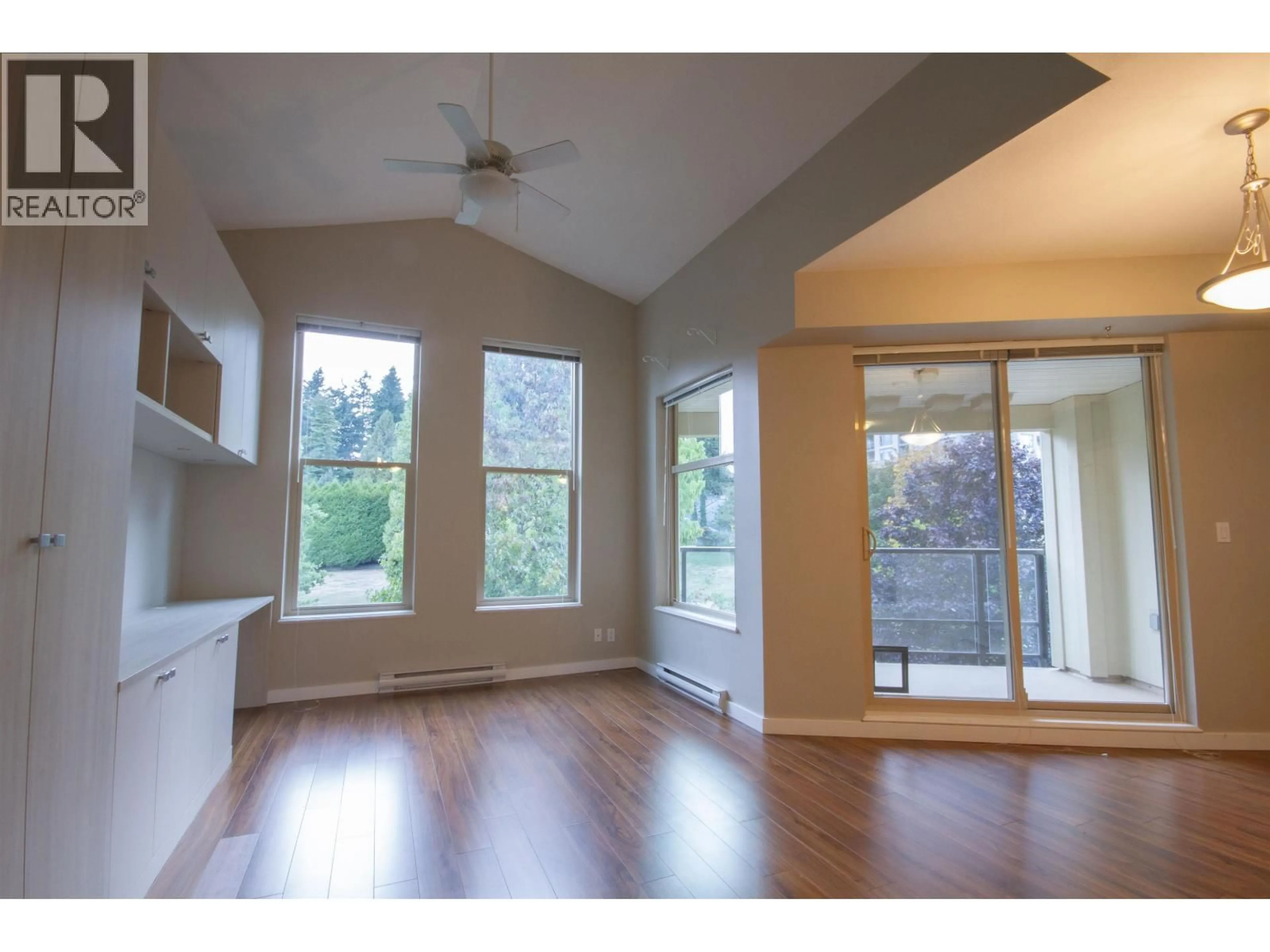 Unknown for 402 - 265 ROSS DRIVE, New Westminster British Columbia V3L0C8