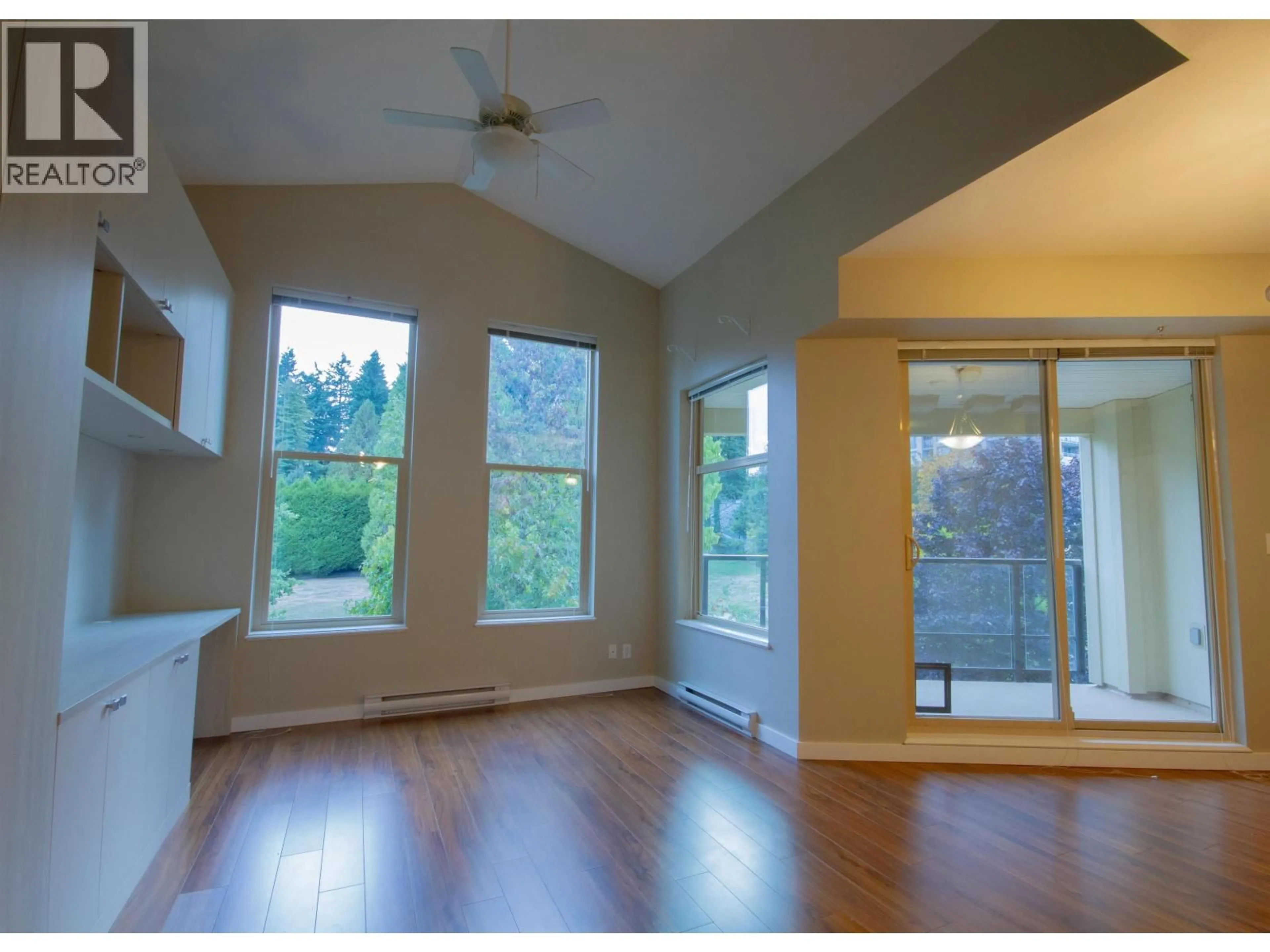 Unknown for 402 - 265 ROSS DRIVE, New Westminster British Columbia V3L0C8