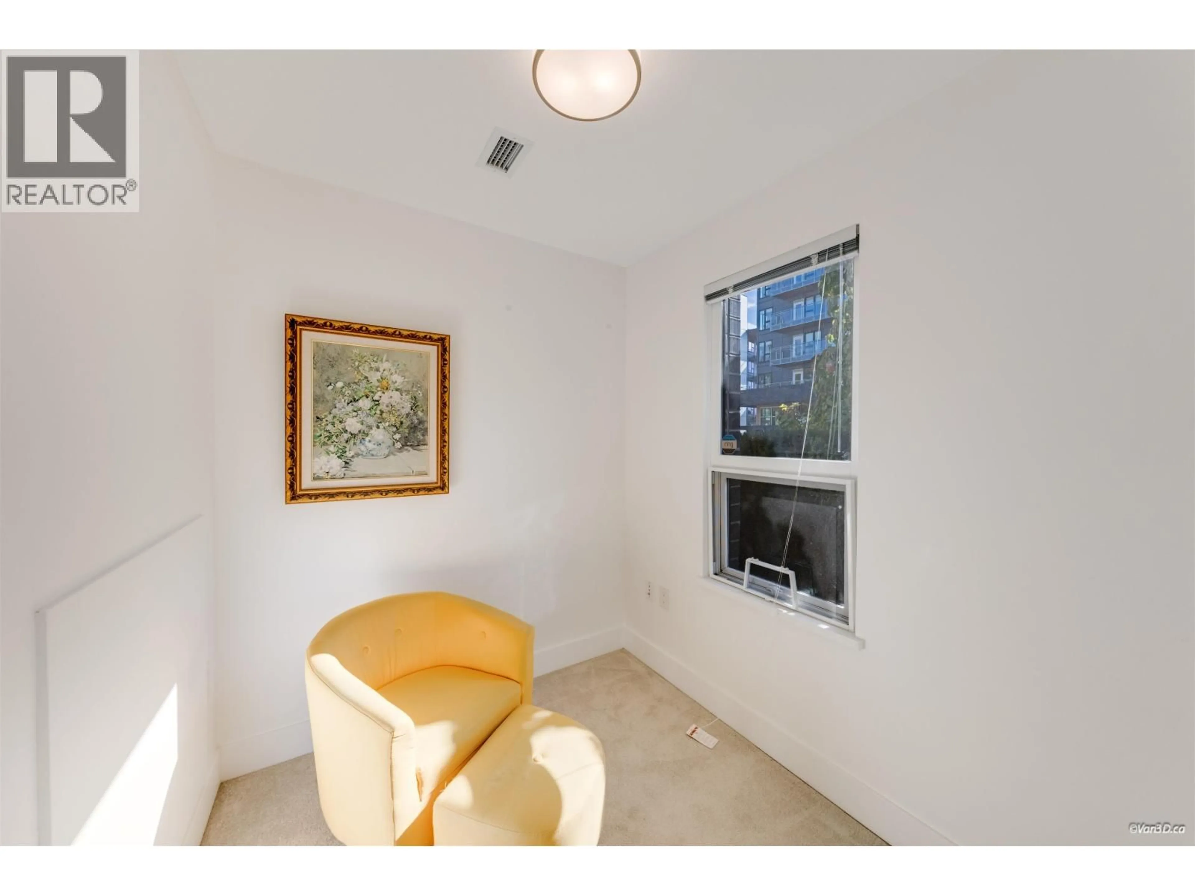 Unknown for 2 - 9739 UNIVERSITY CRESCENT, Burnaby British Columbia V5A0E8