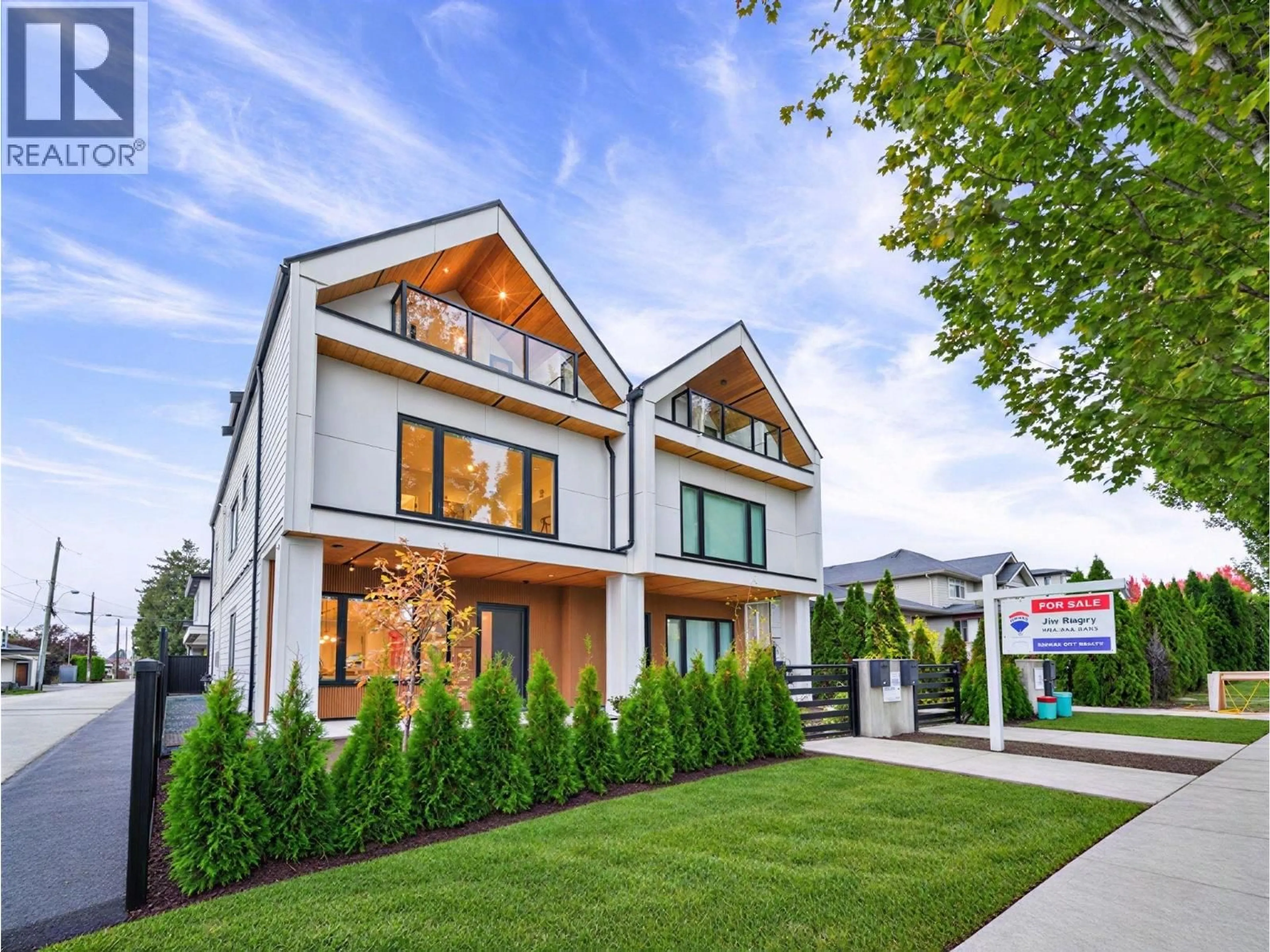 Unknown for 2 - 6991 KERR STREET, Vancouver British Columbia V5X2B3