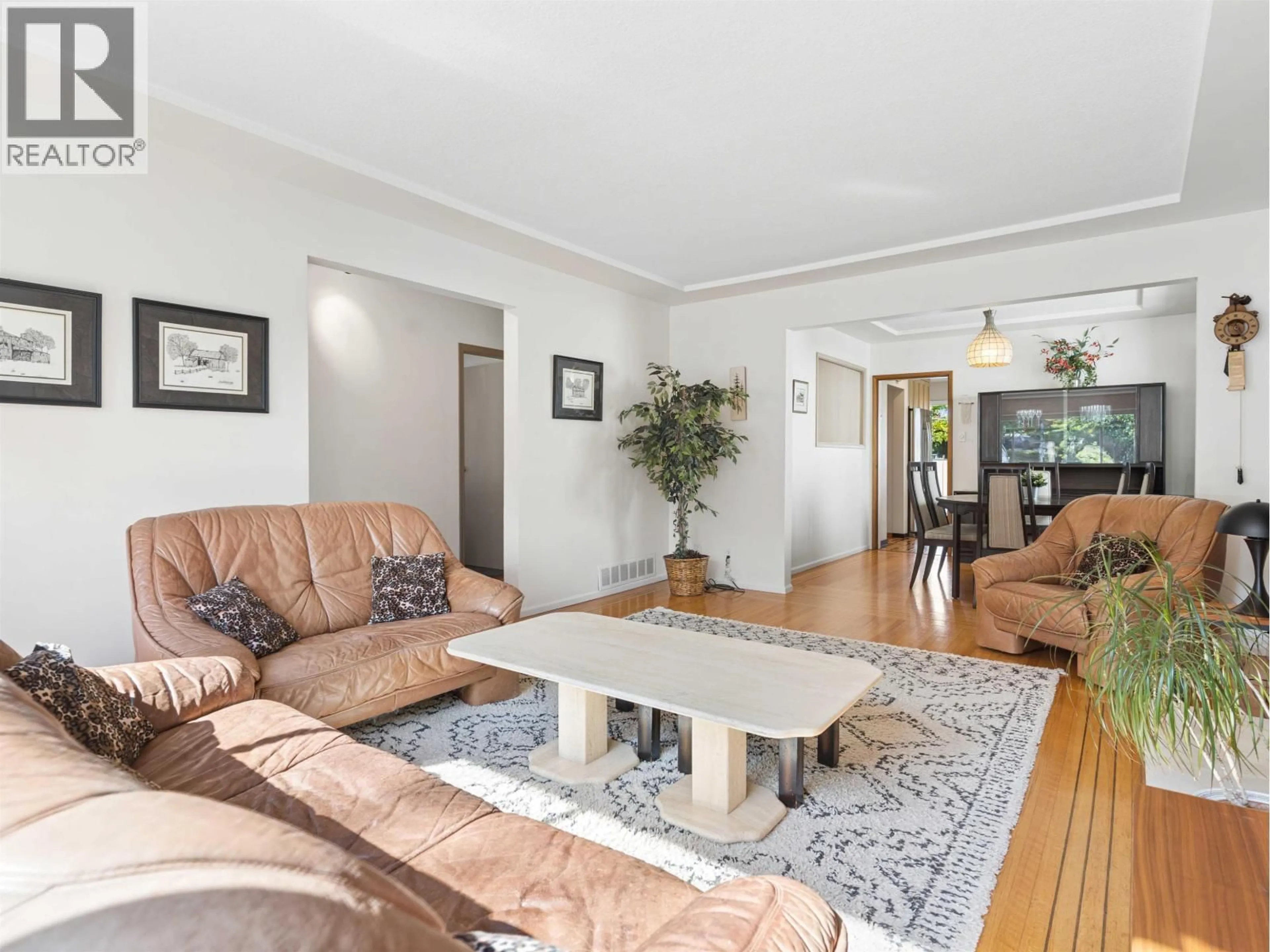 Living room with furniture, unknown for 2925 24TH AVENUE, Vancouver British Columbia V6L1R5