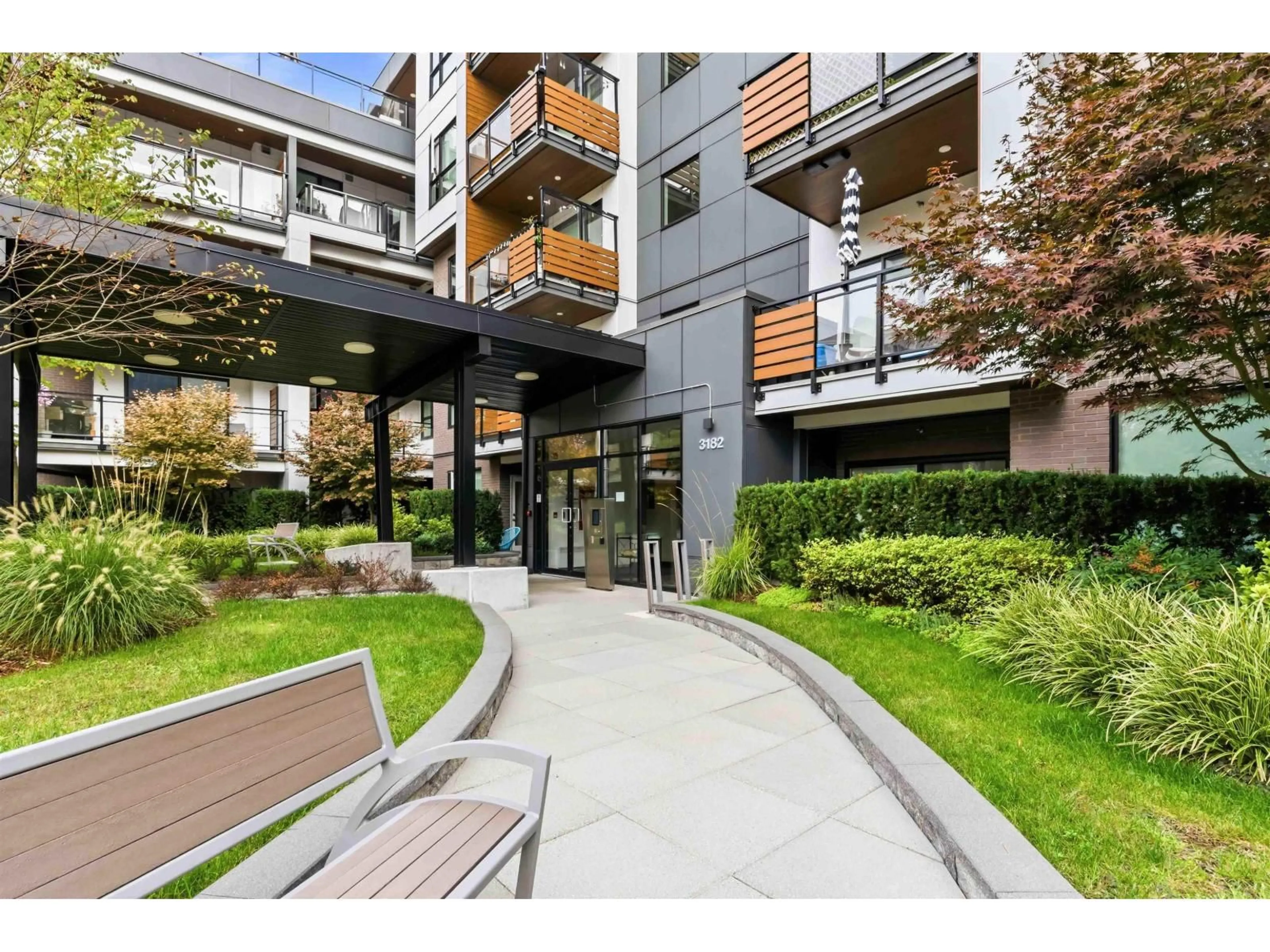 Unknown for 203 - 3182 GLADWIN ROAD, Abbotsford British Columbia V2T0K8