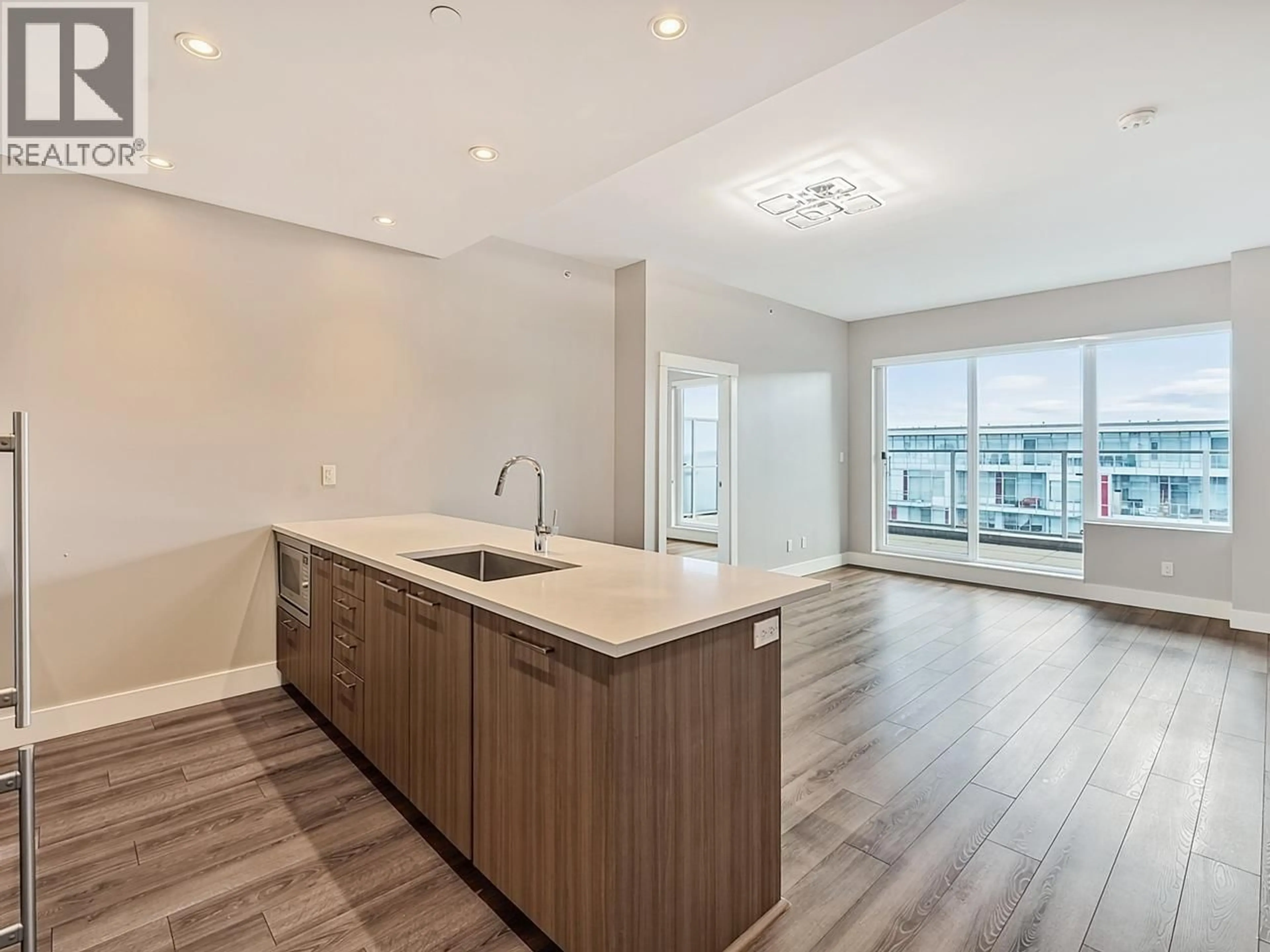 Unknown for 912 - 10780 NO. 5 ROAD, Richmond British Columbia V6W0B8