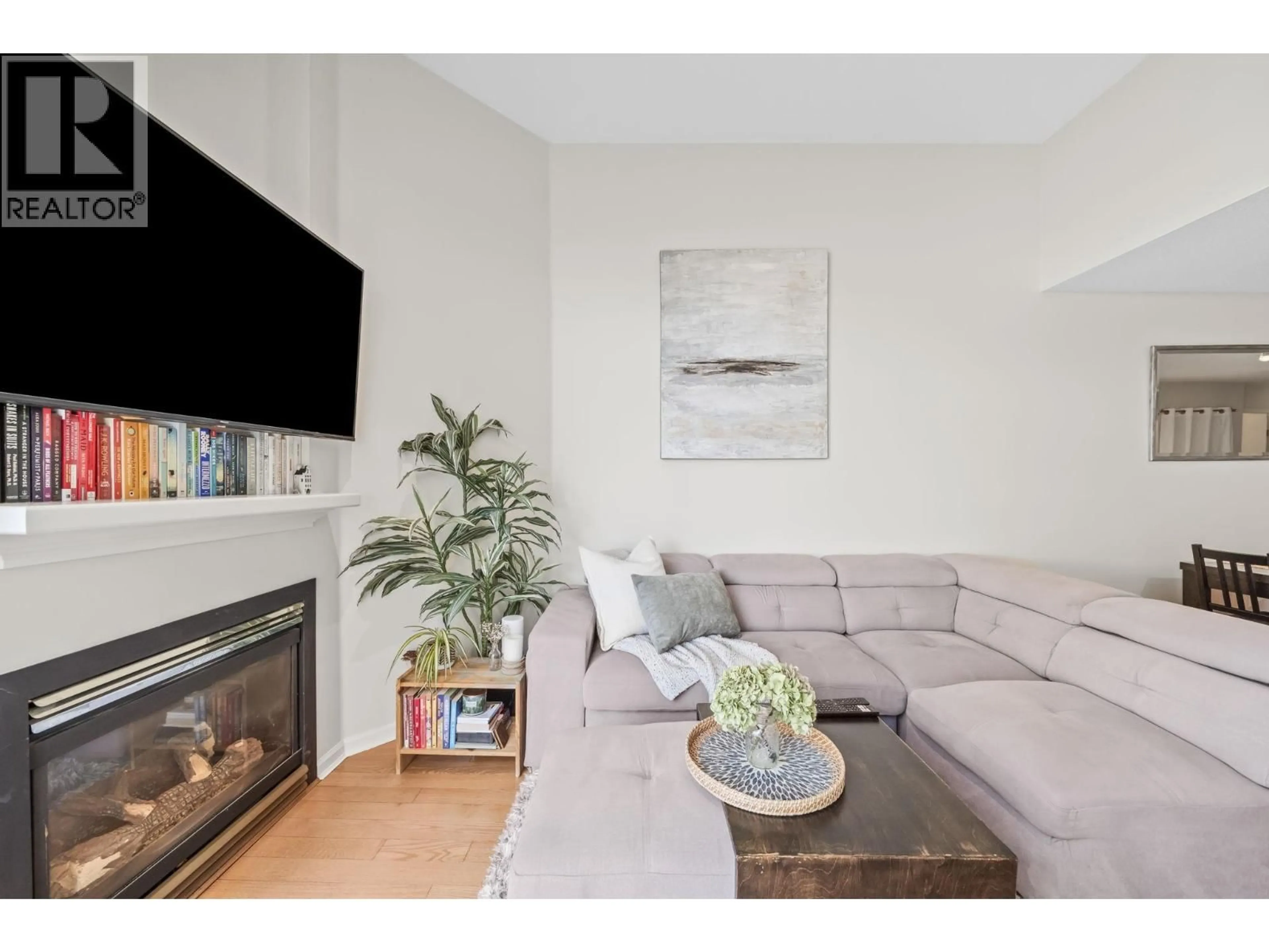 Unknown for 413 - 147 1ST STREET, North Vancouver British Columbia V7L1B2