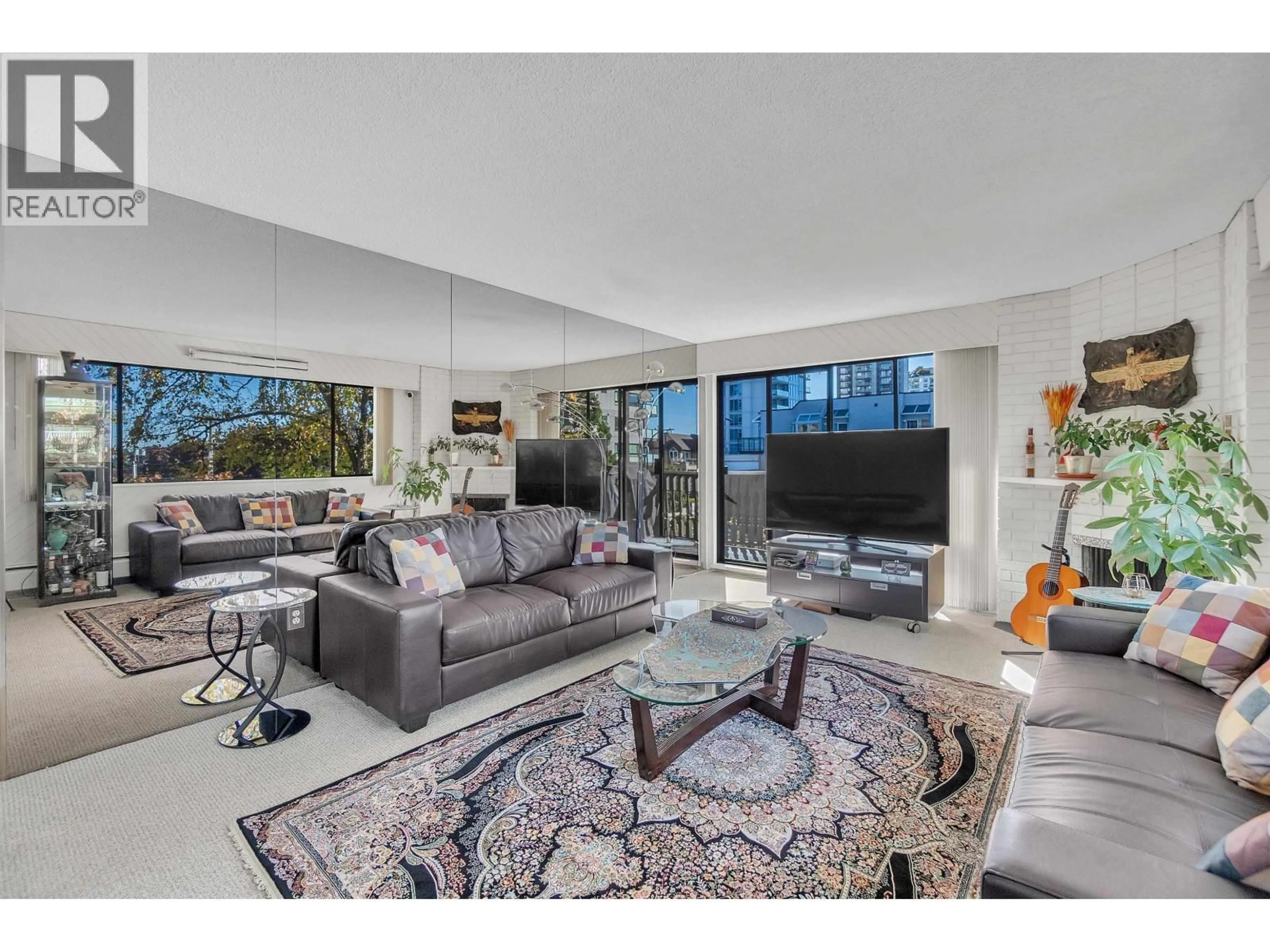 Unknown for 205 - 1610 CHESTERFIELD AVENUE, North Vancouver British Columbia V7M2N7