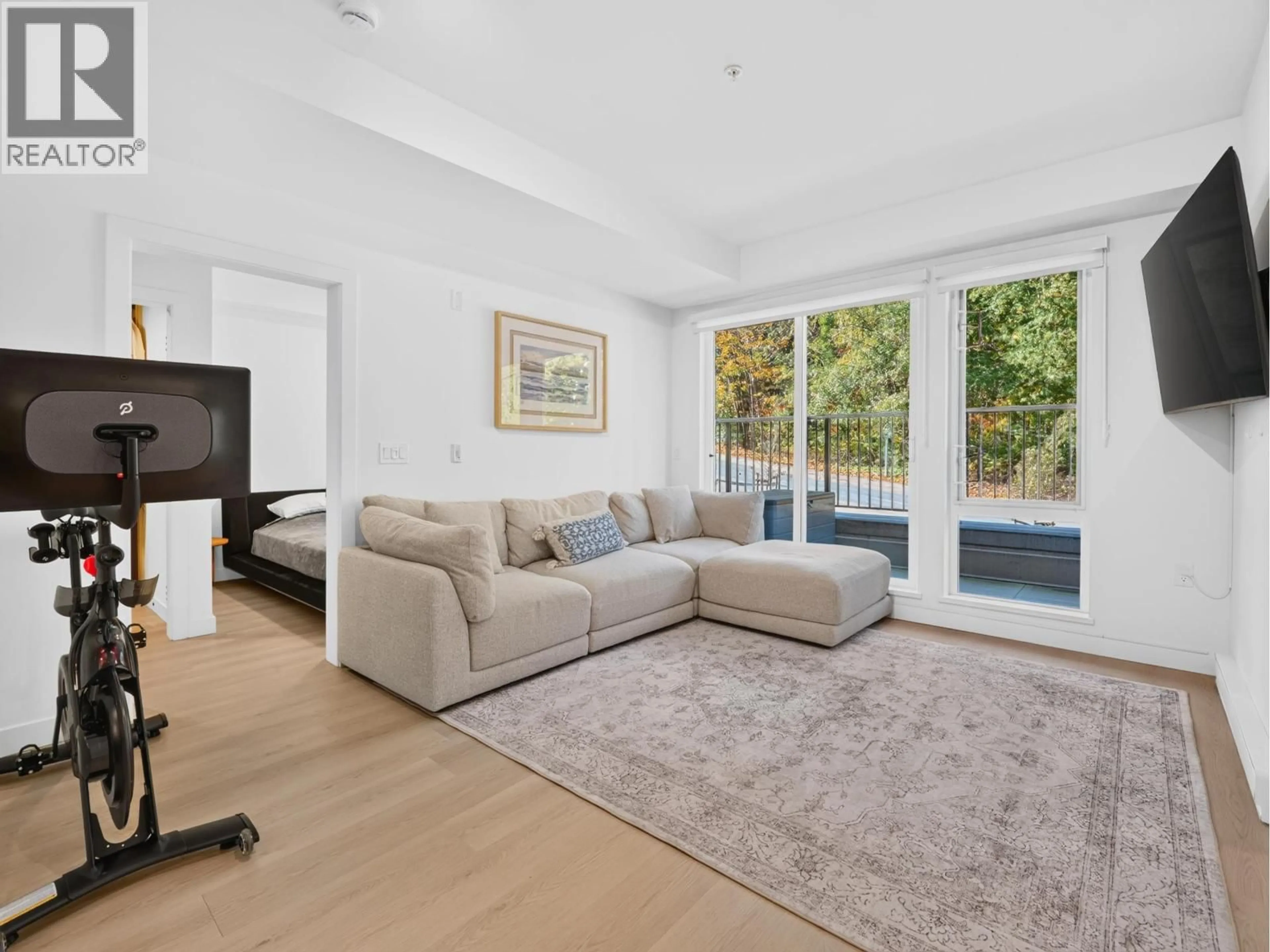 Unknown for 105 - 2002 ST. GEORGE STREET, Port Moody British Columbia V3H0N4