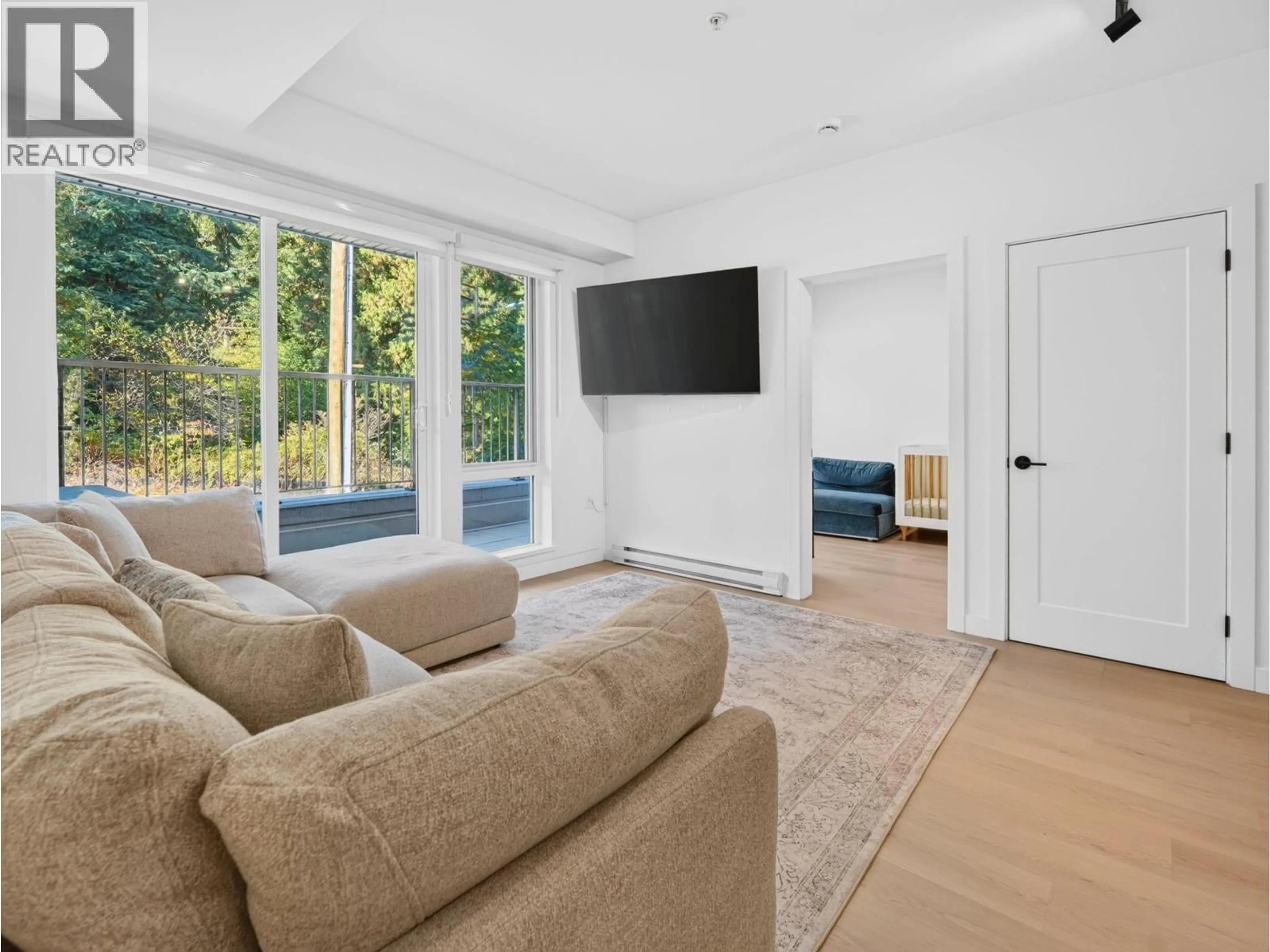 Unknown for 105 - 2002 ST. GEORGE STREET, Port Moody British Columbia V3H0N4