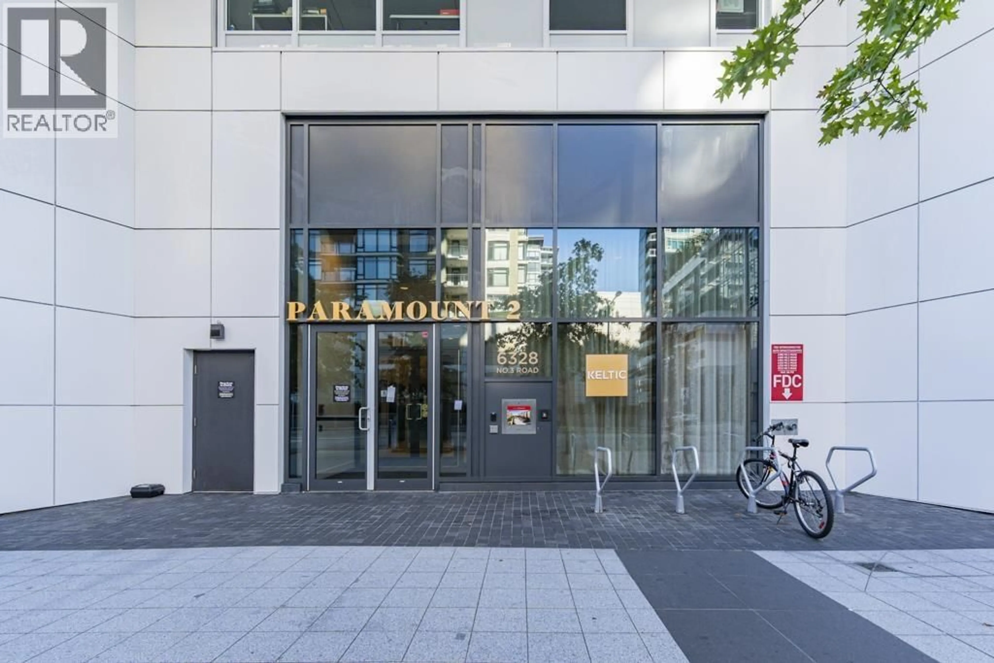 Indoor foyer for 1201 - 6328 NO. 3 ROAD, Richmond British Columbia V6Y0L6