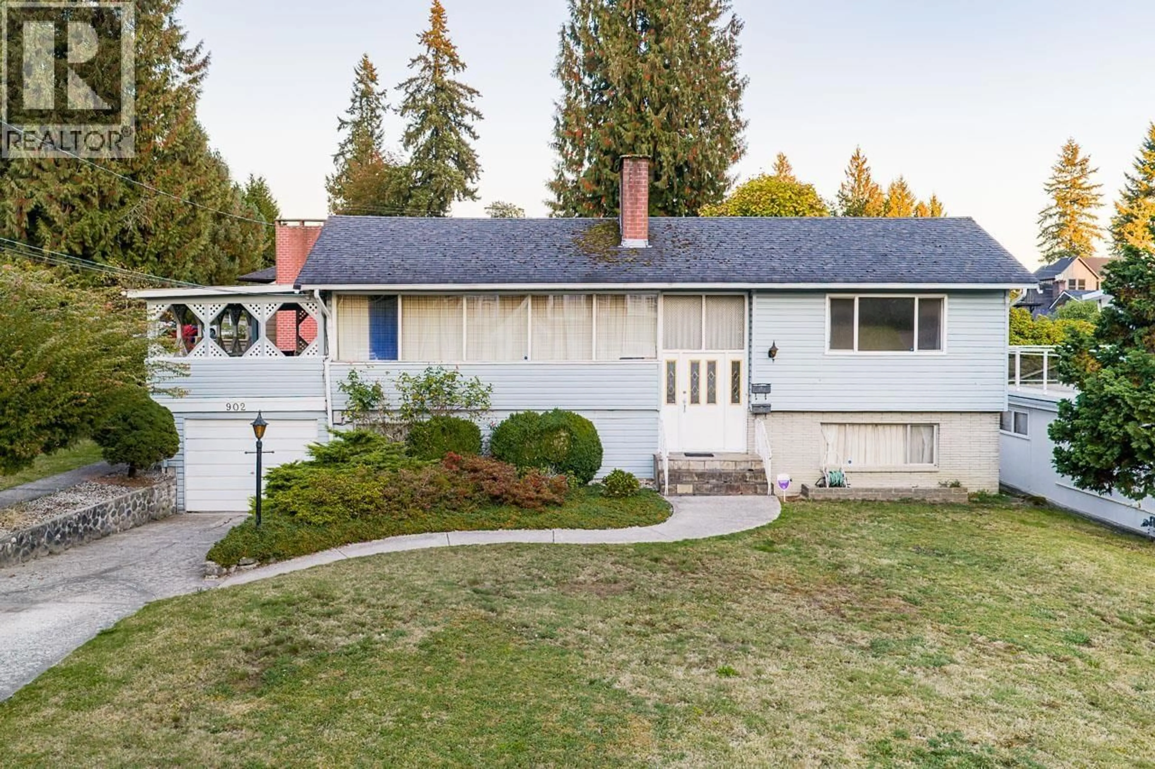 Unknown for 902 WALLACE WYND, Port Moody British Columbia V3H1B5